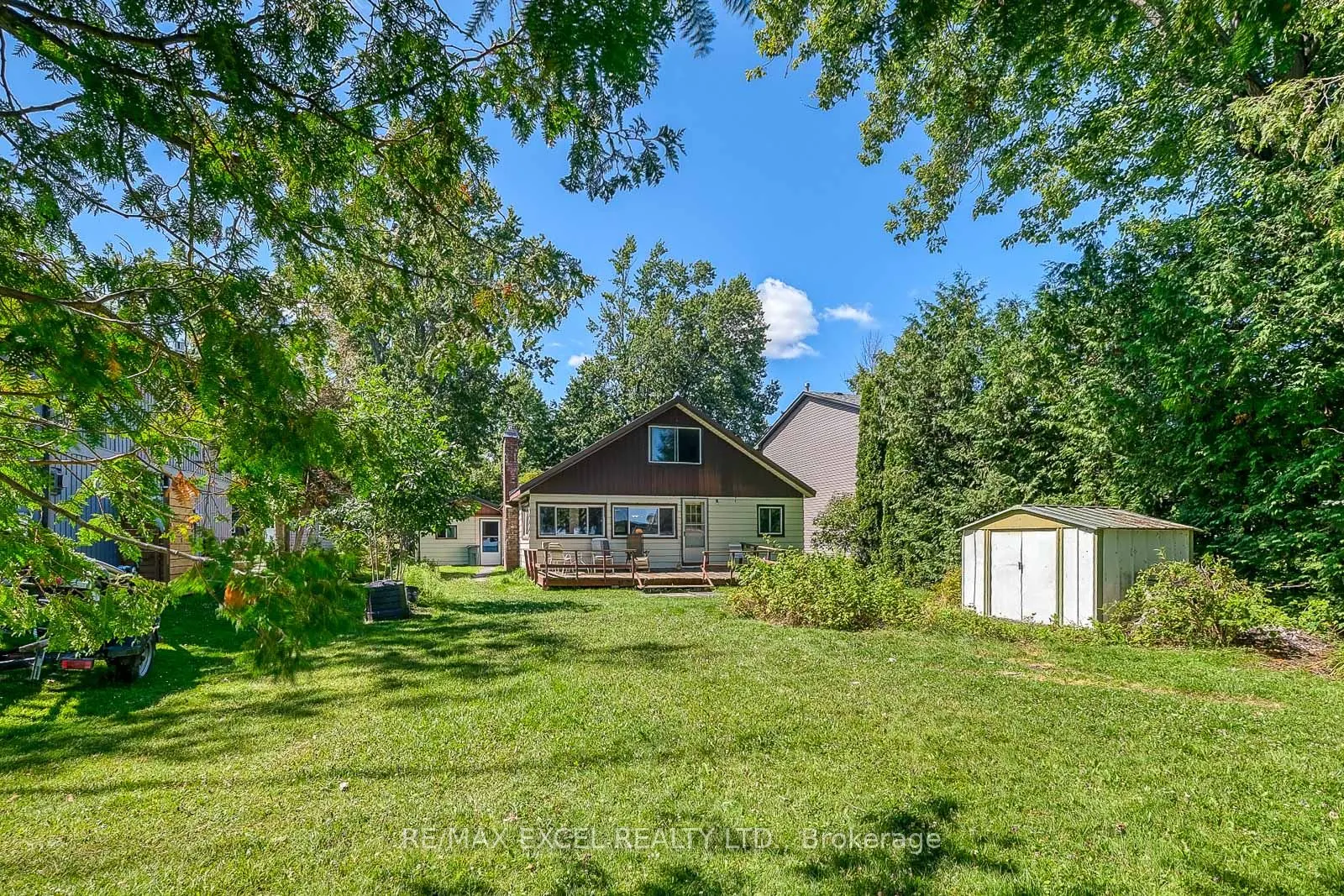124 Moore's Beach Road