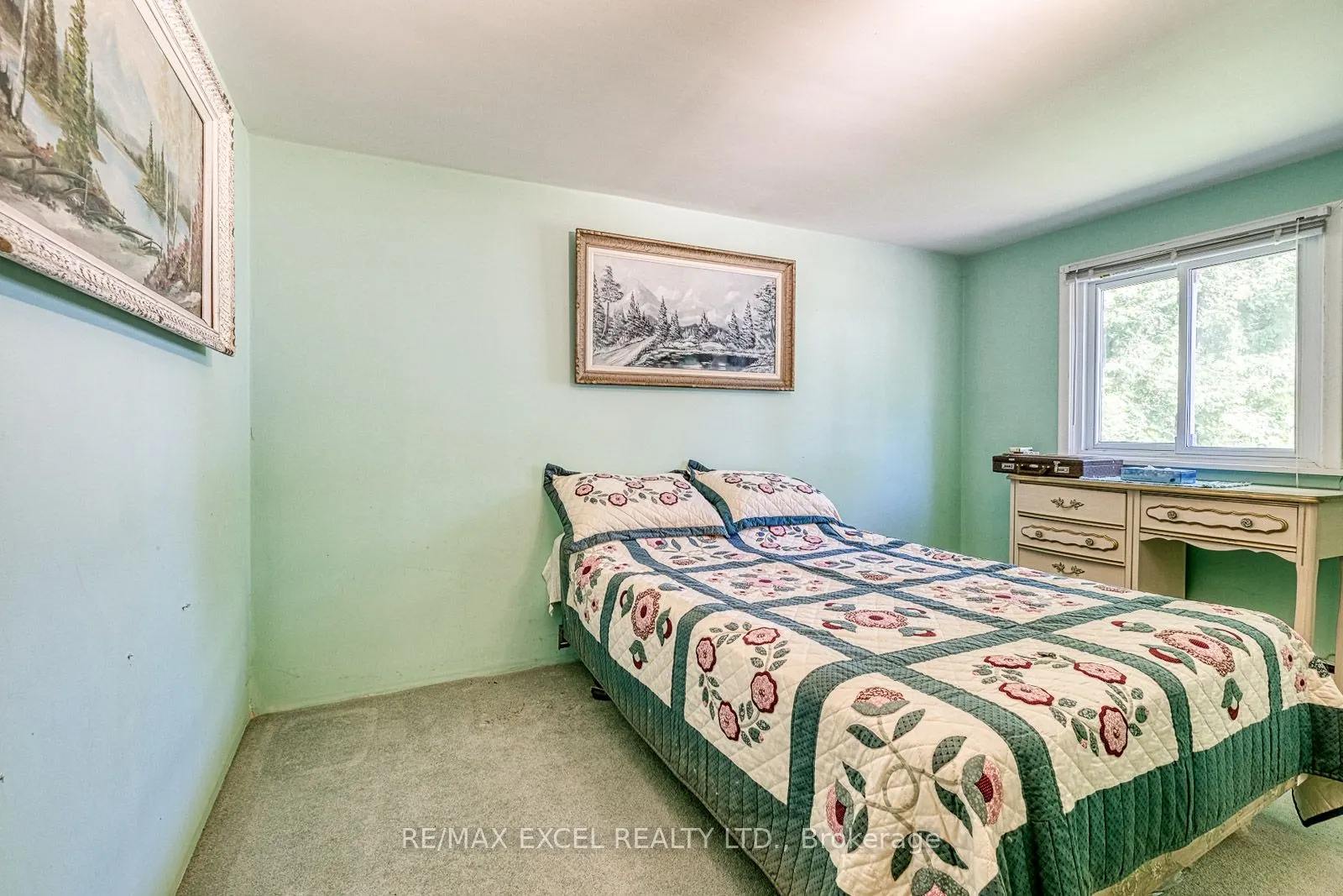 124 Moore's Beach Road