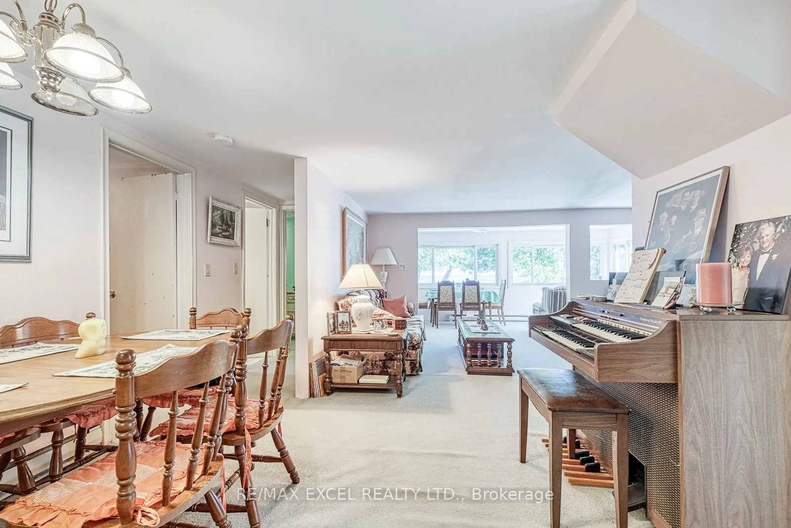 124 Moore's Beach Road