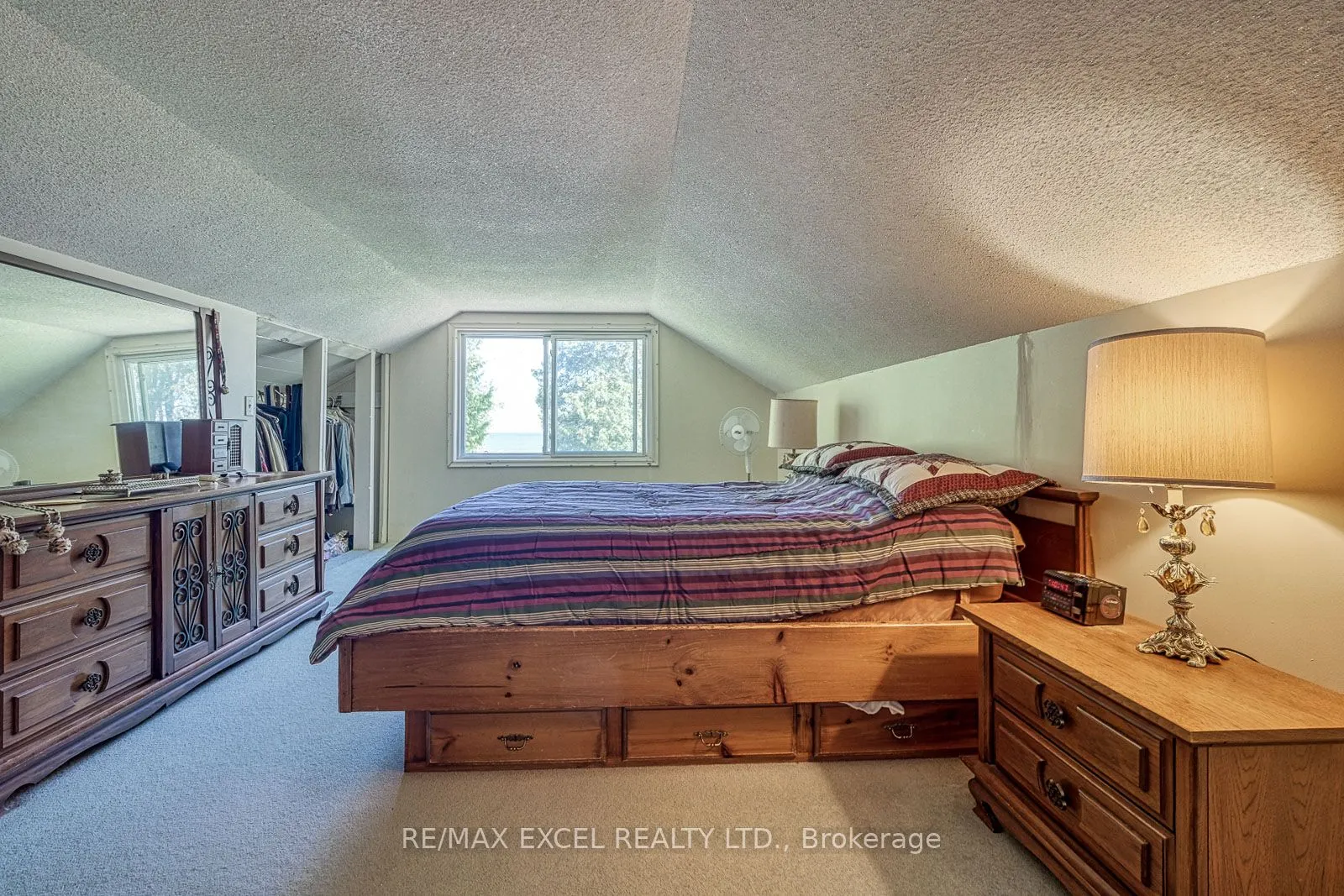 124 Moore's Beach Road