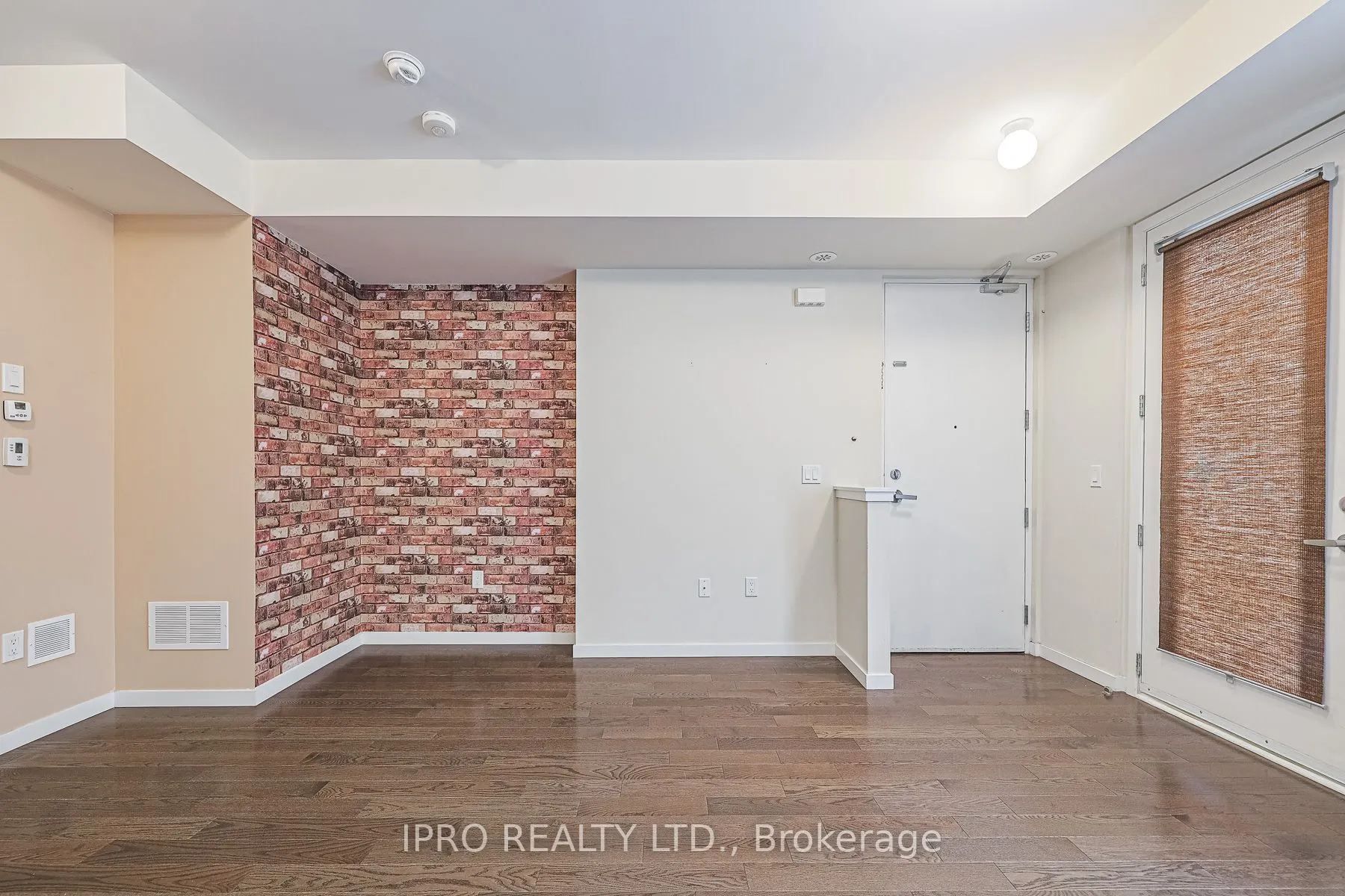 600 Alex Gardner Circle, #109