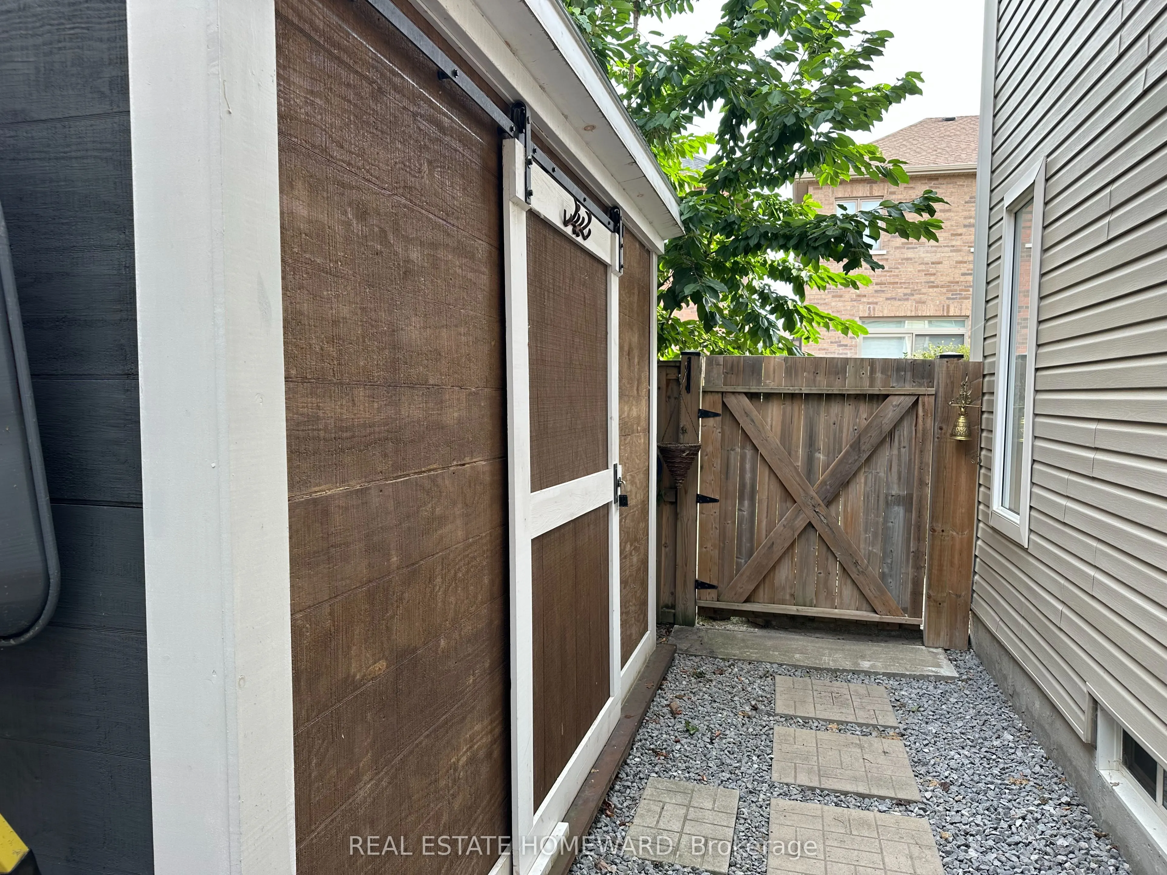 28 Bostock Drive