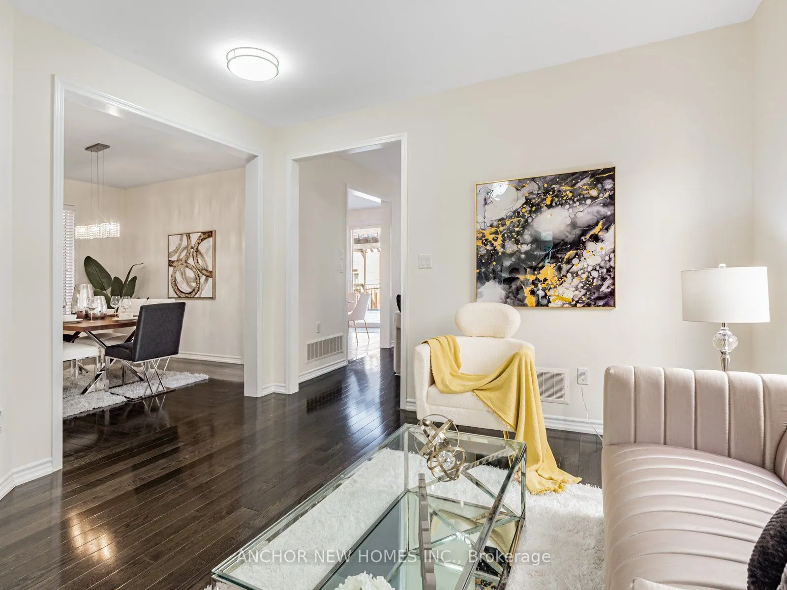 37 Collie Crescent