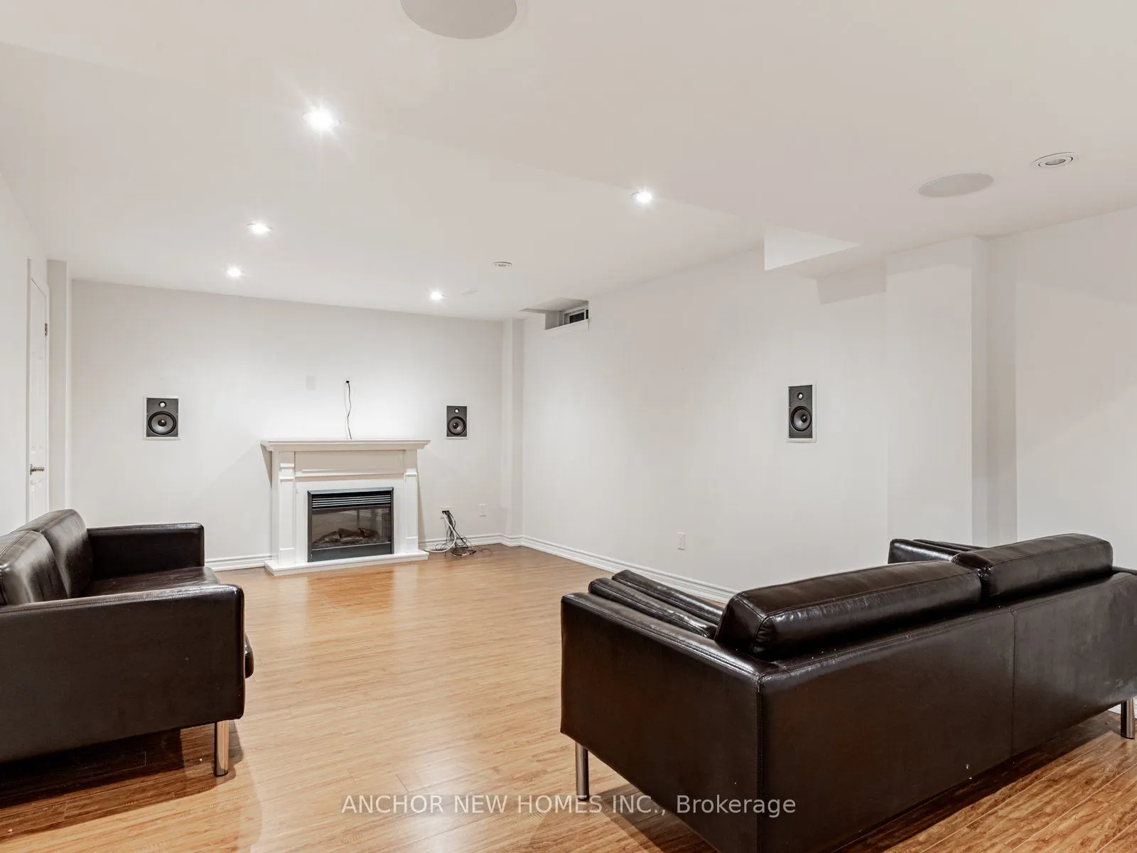 37 Collie Crescent