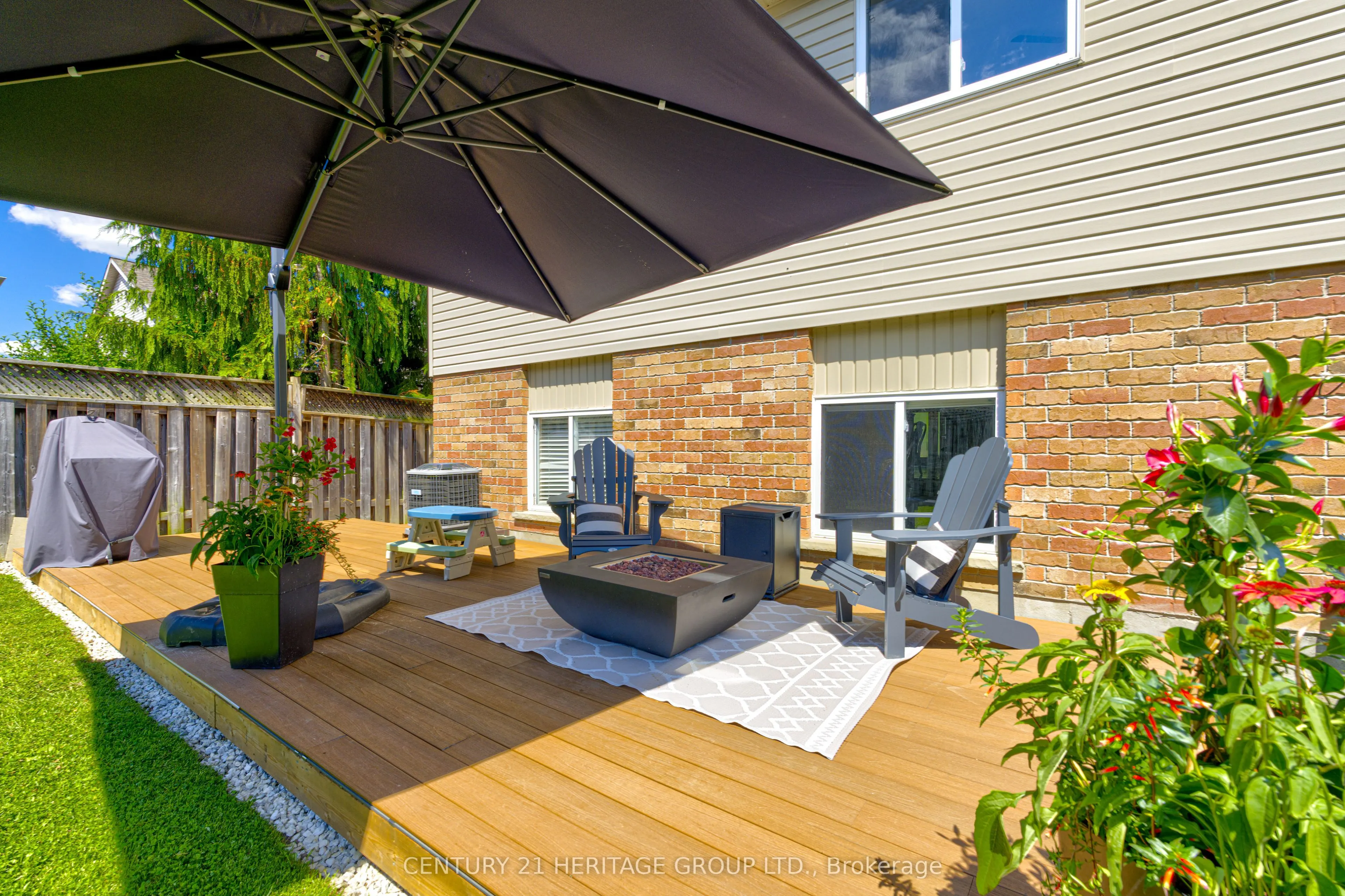 5 Shephard Avenue
