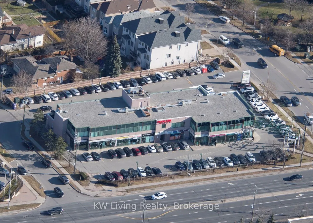 7117 Bathurst Street, #107