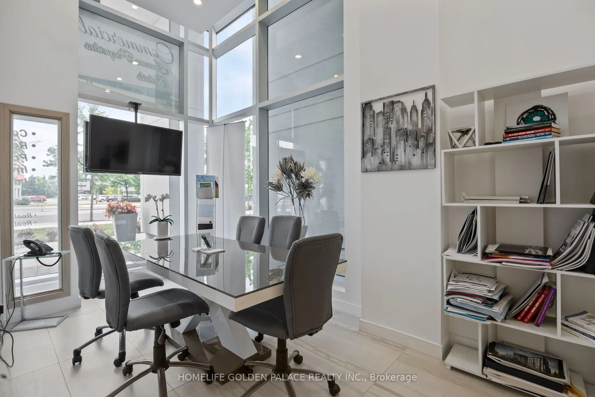 9610 Yonge Street, #A7