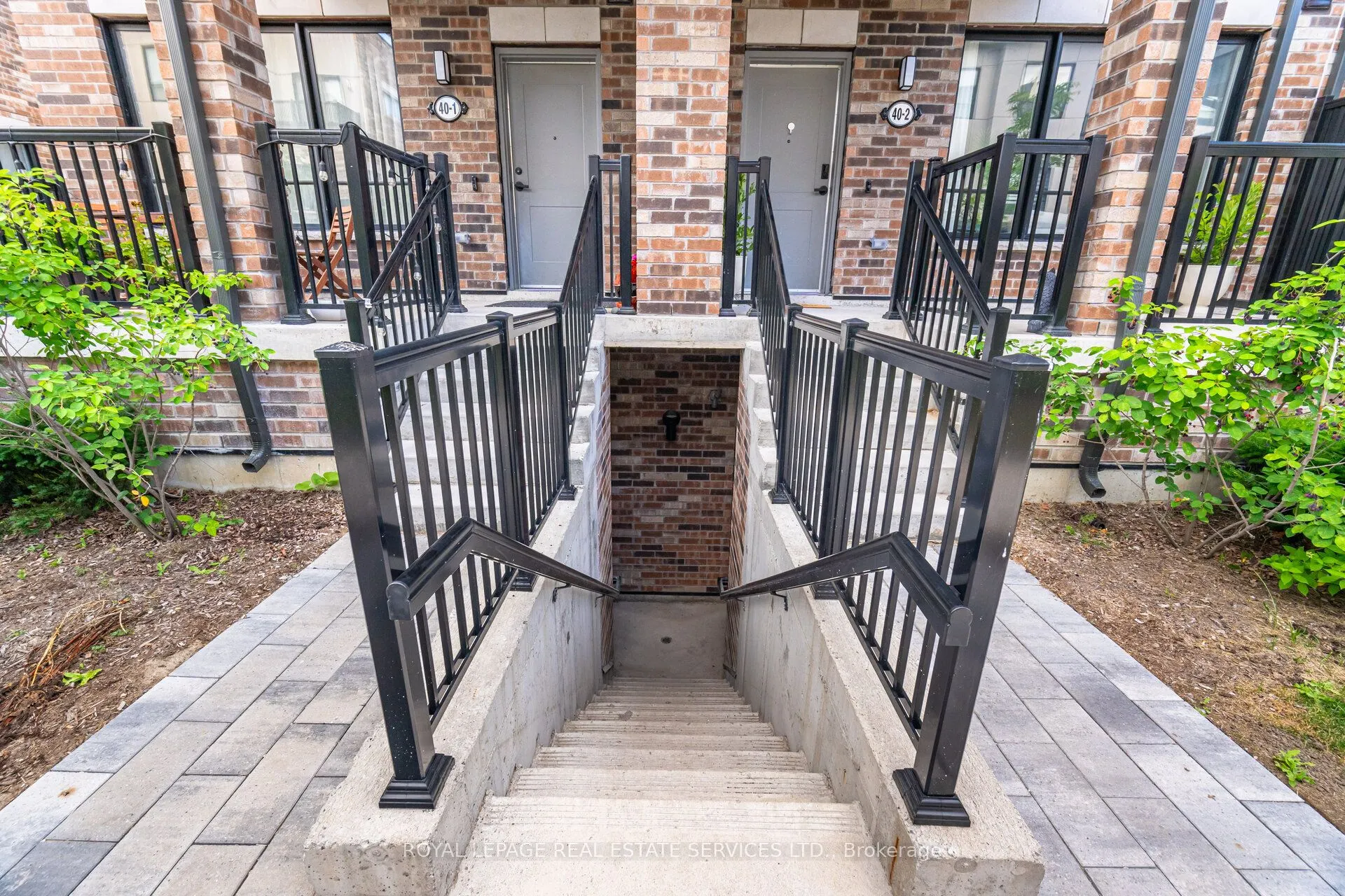 40 Baynes Way, #2