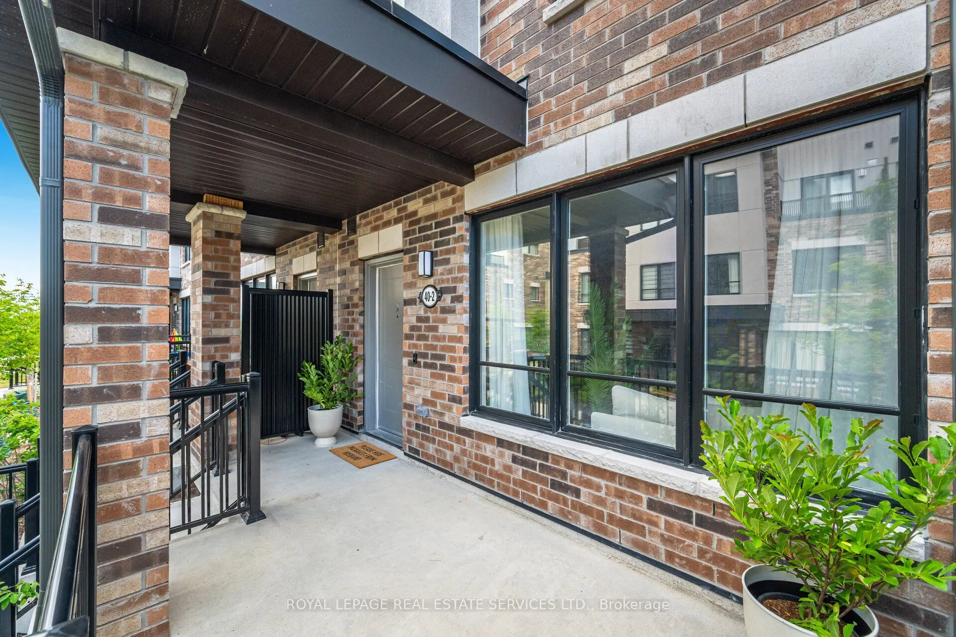 40 Baynes Way, #2