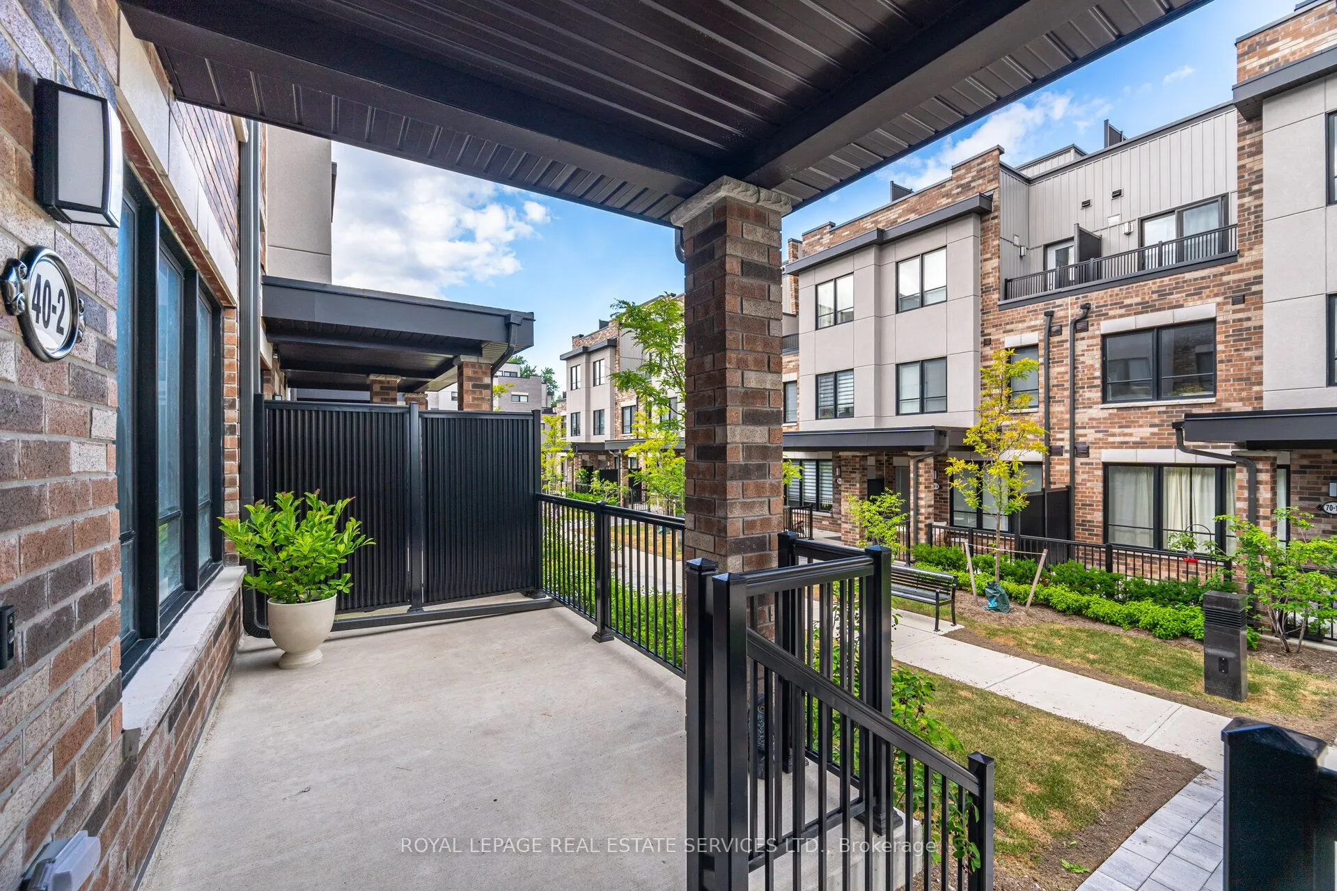 40 Baynes Way, #2
