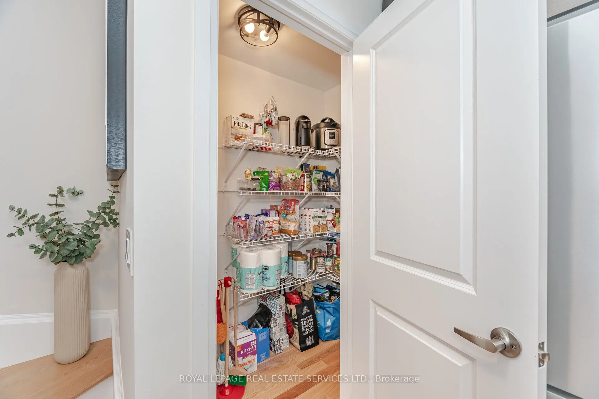 40 Baynes Way, #2
