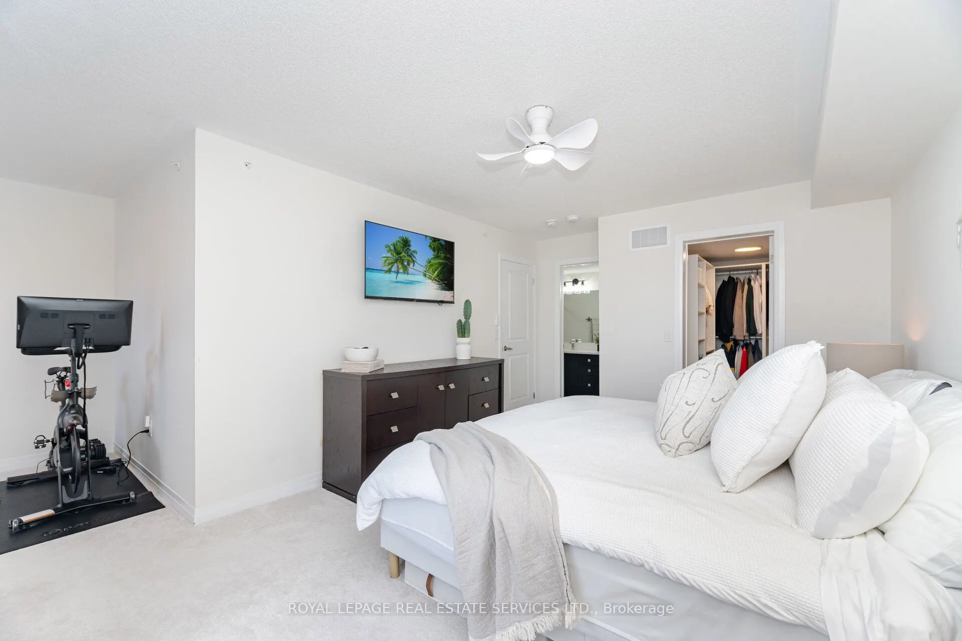 40 Baynes Way, #2