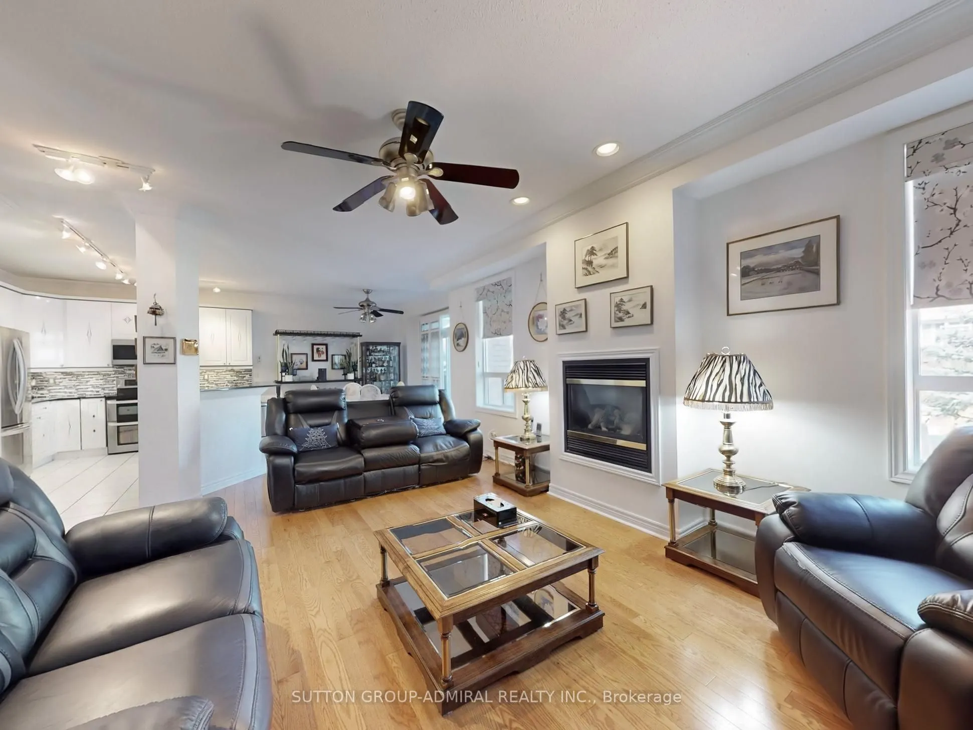 23 Lacona Crescent