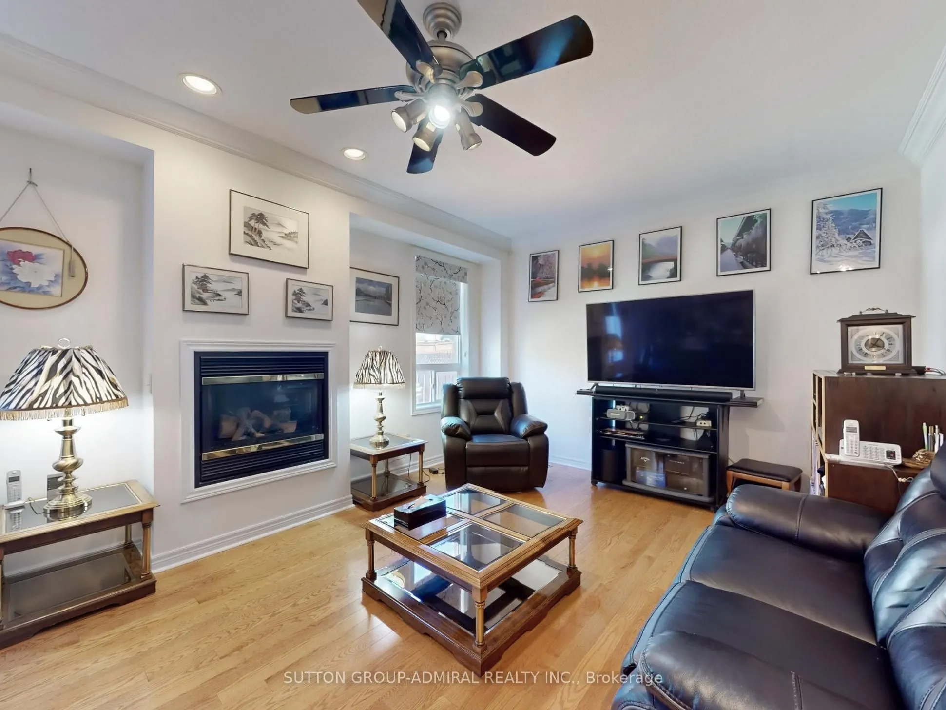 23 Lacona Crescent
