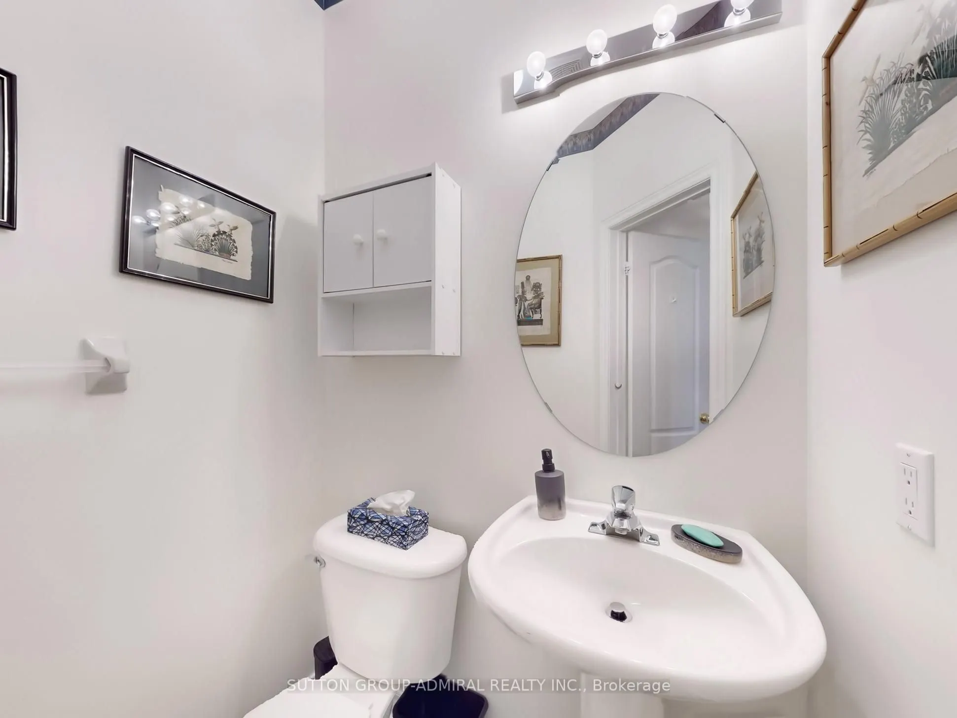 23 Lacona Crescent
