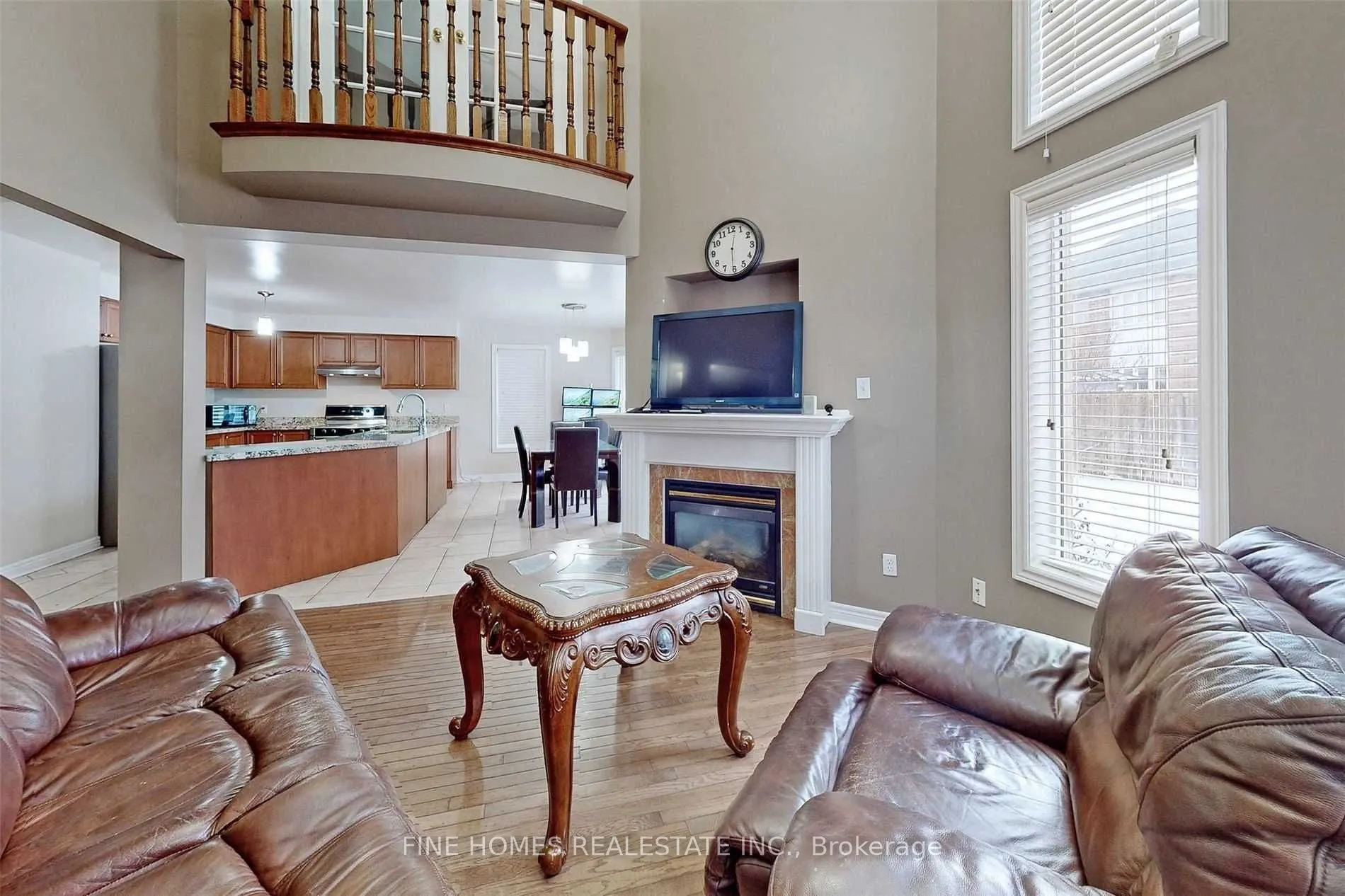 304 Drummond Drive, #Upper