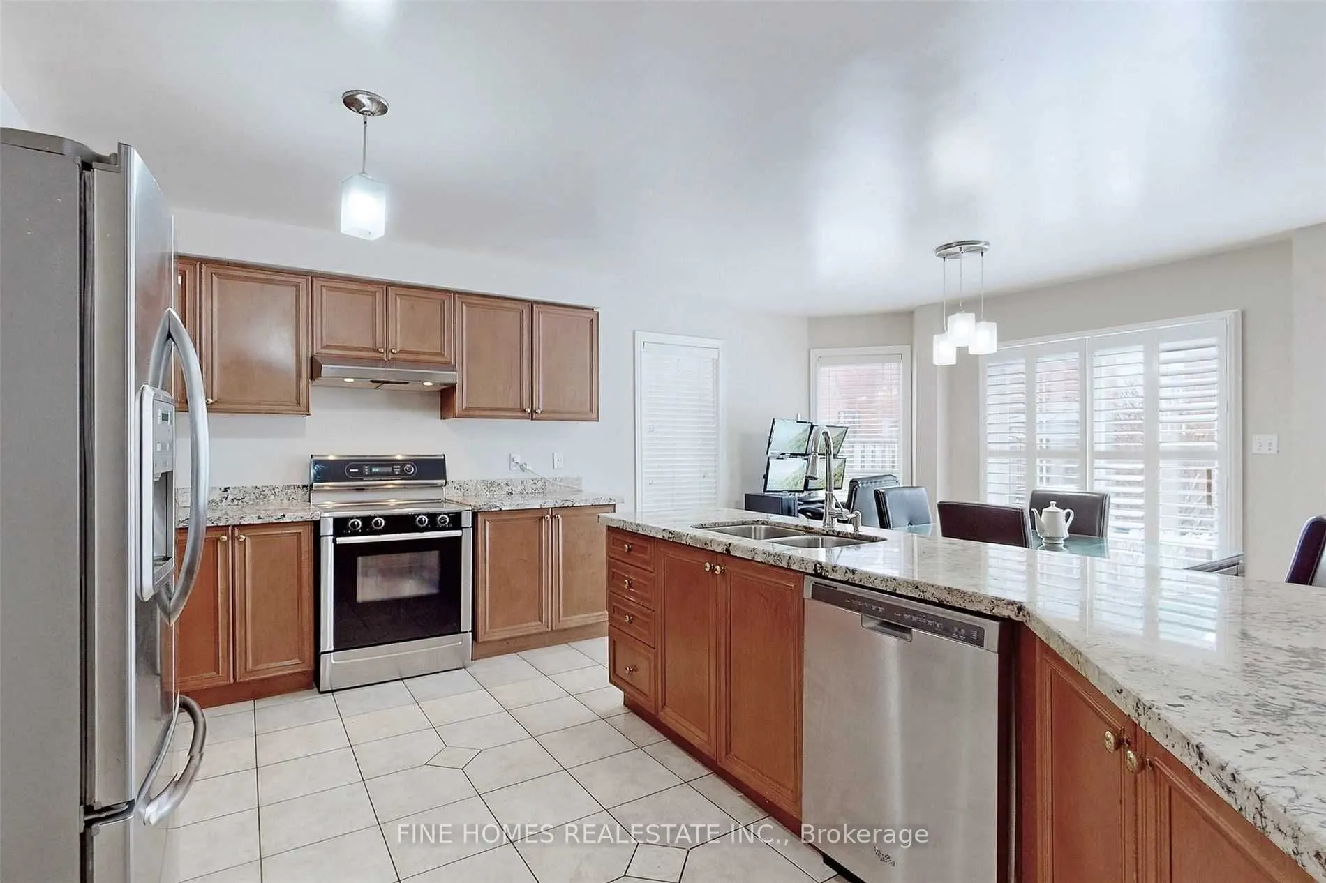 304 Drummond Drive, #Upper
