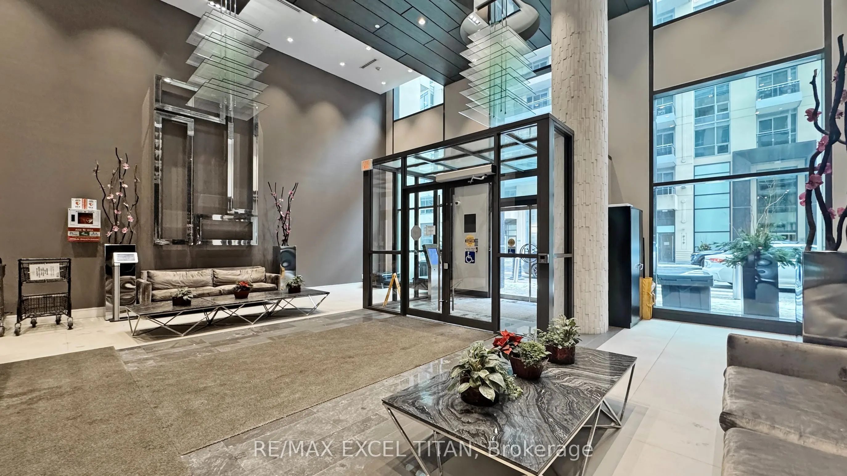9205 Yonge Street, #309