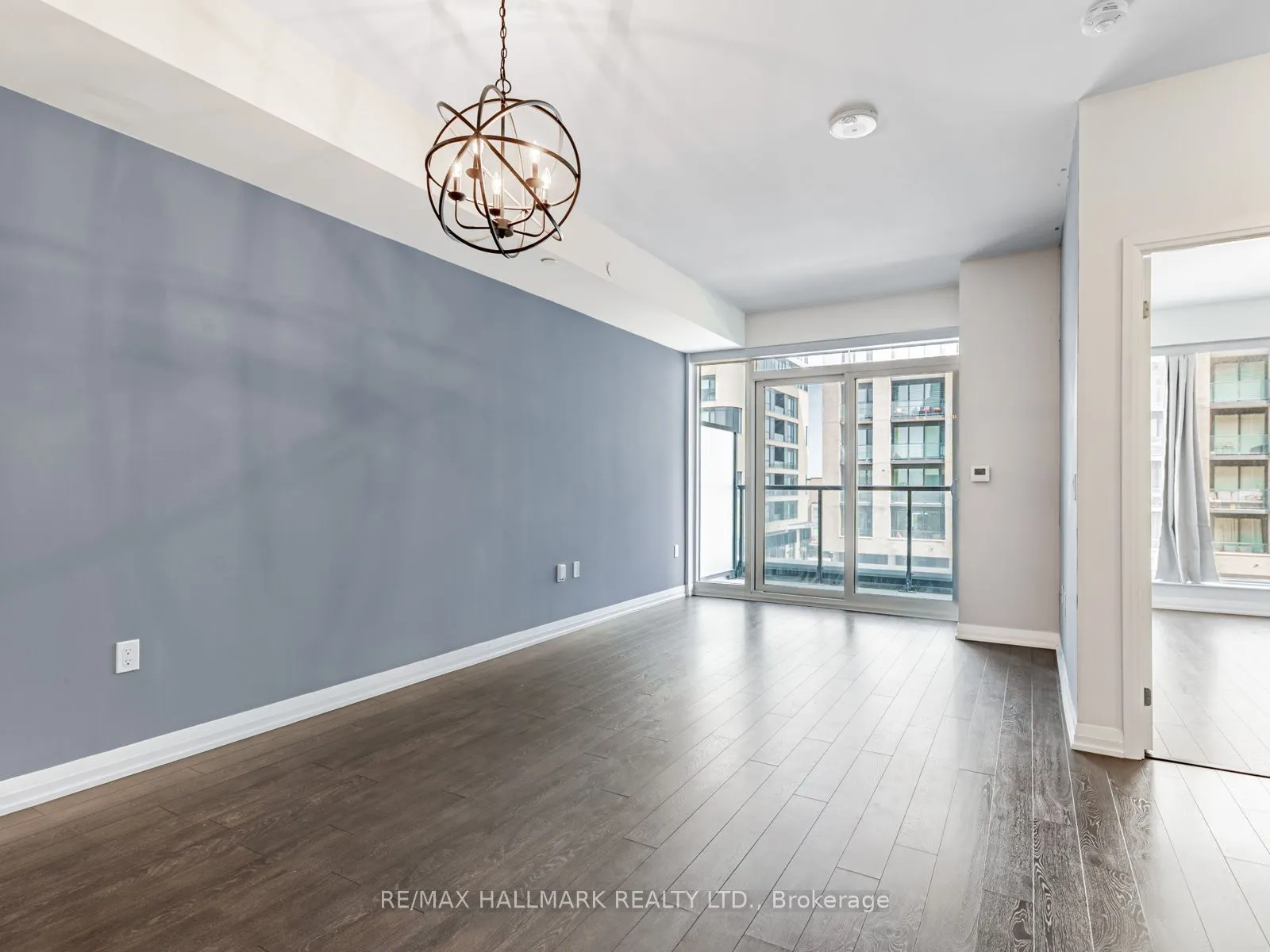 99 Eagle Rock Way, #322