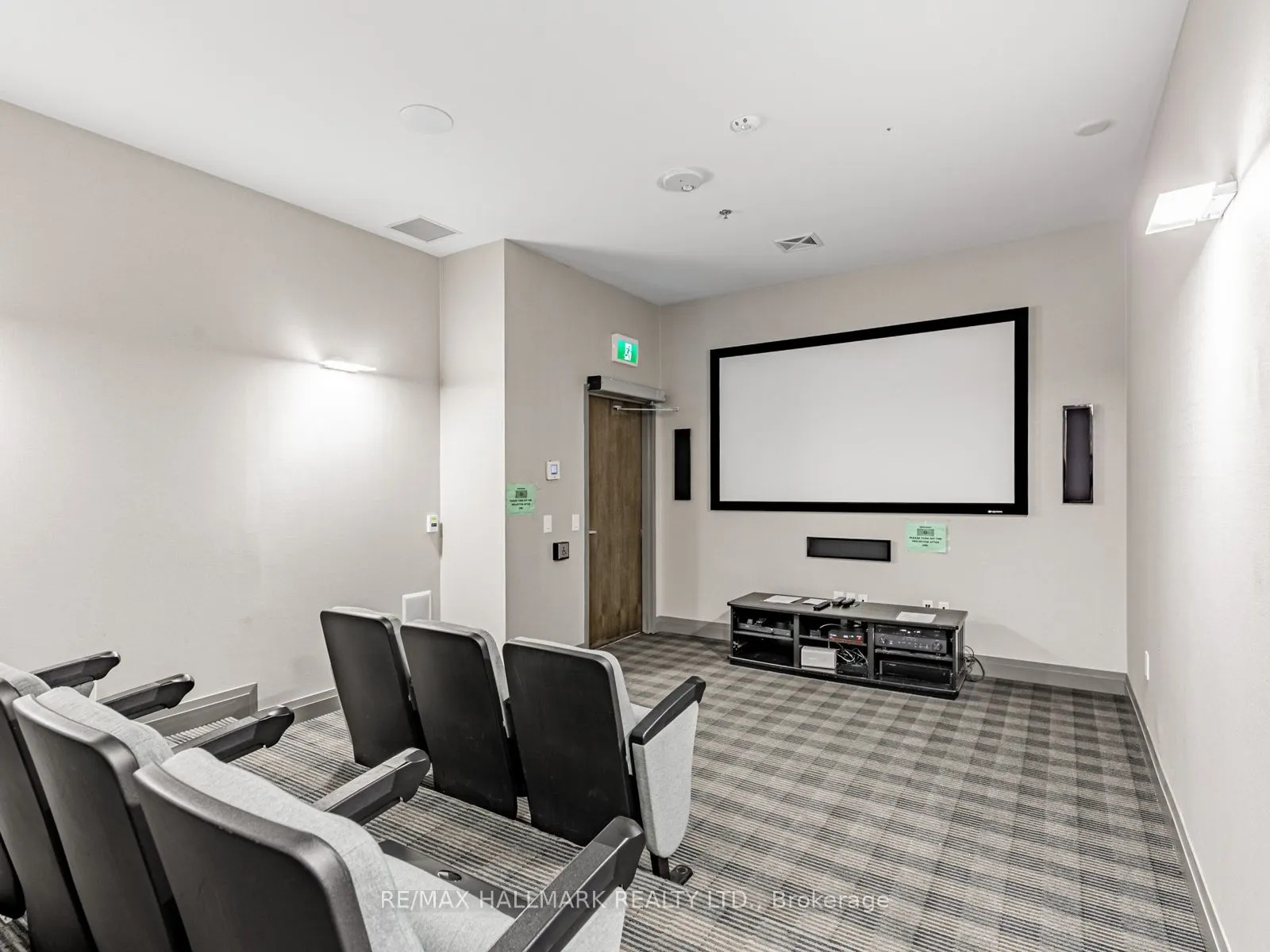 99 Eagle Rock Way, #322