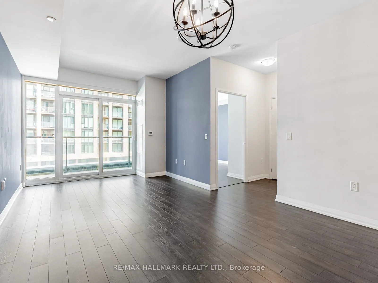 99 Eagle Rock Way, #322