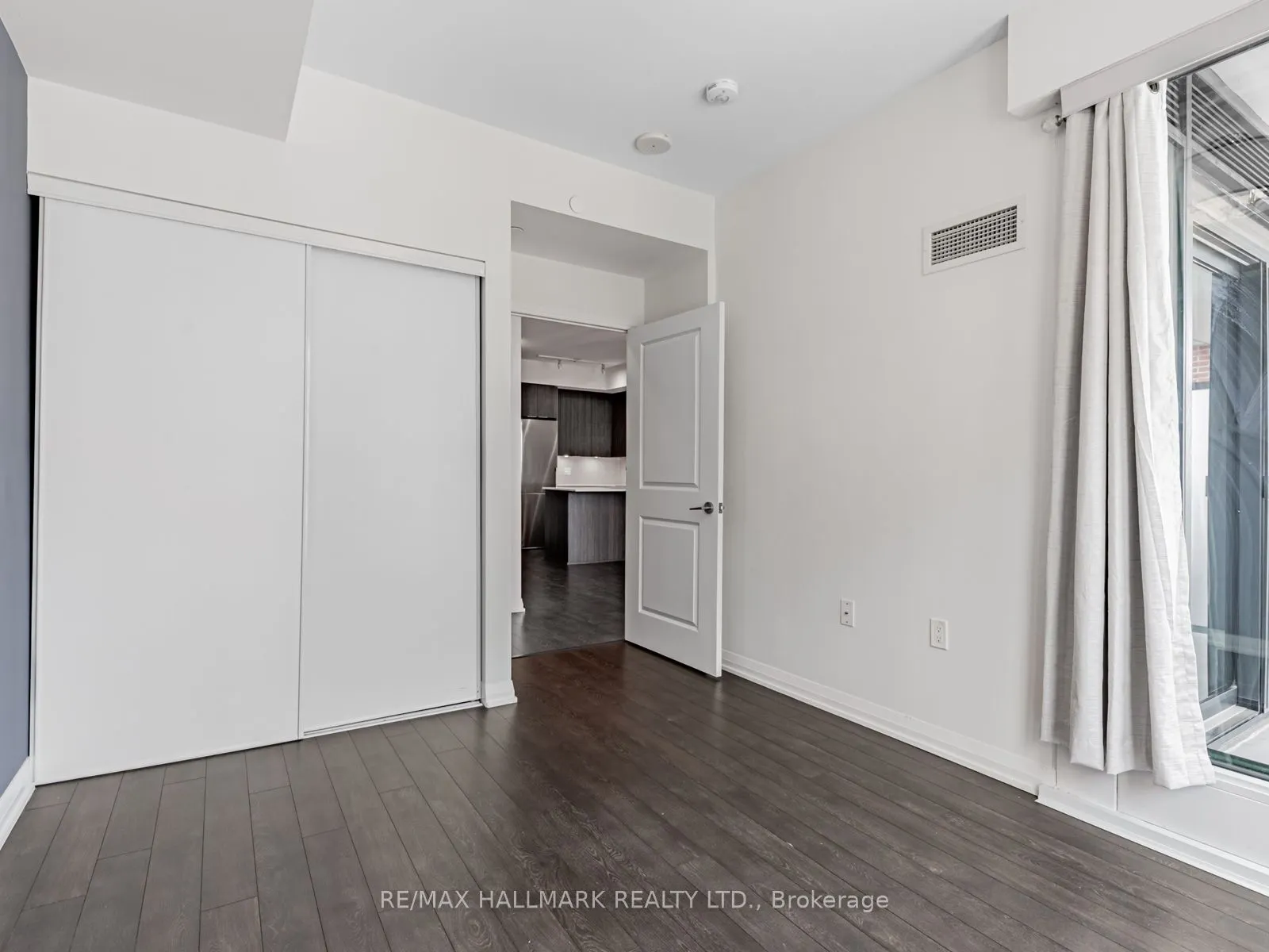 99 Eagle Rock Way, #322