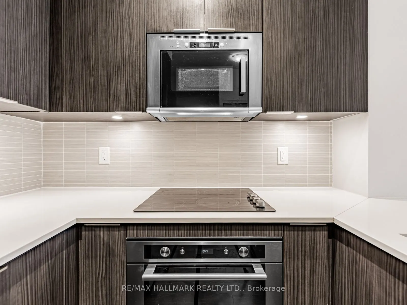 99 Eagle Rock Way, #322