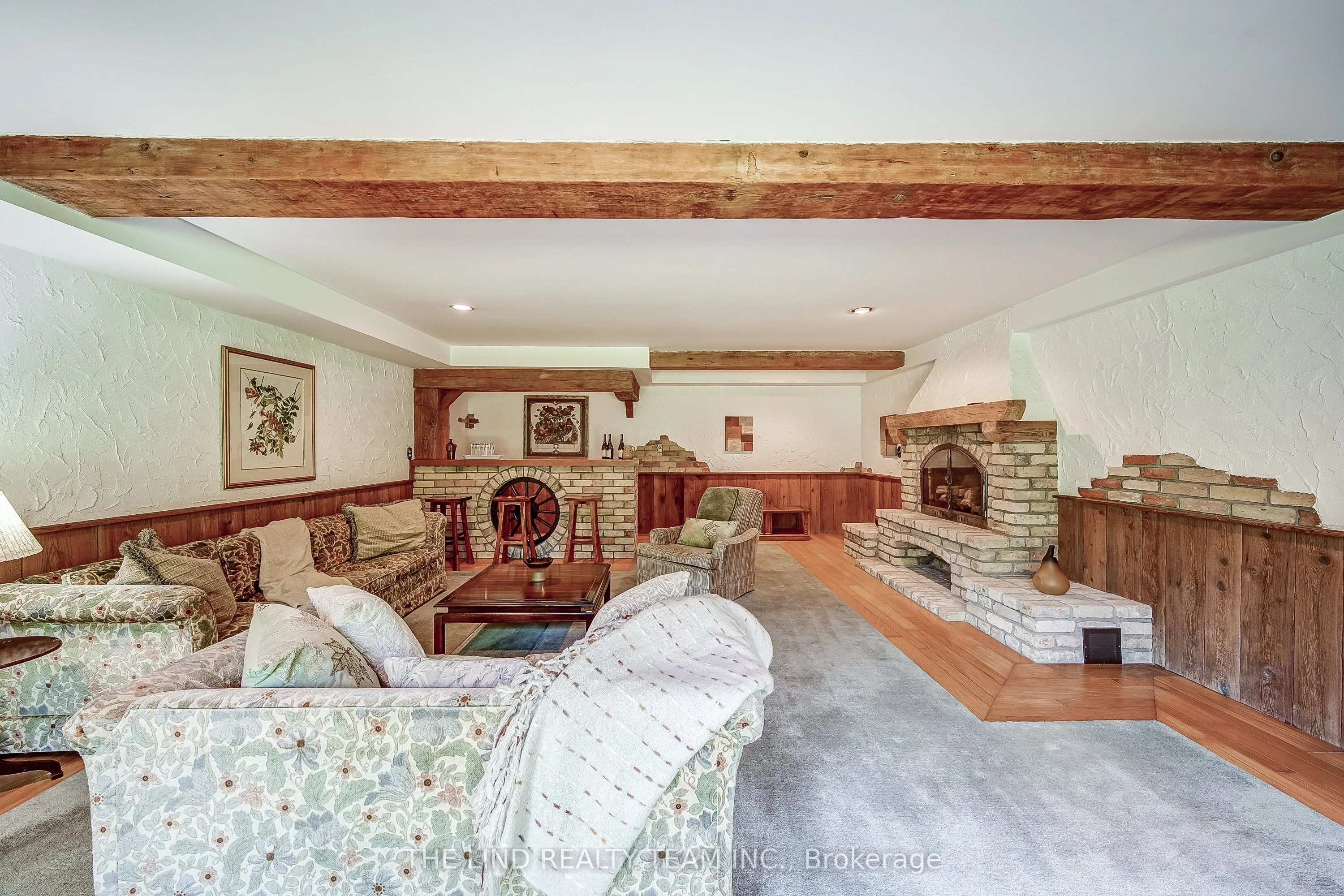 231 Ridge Road