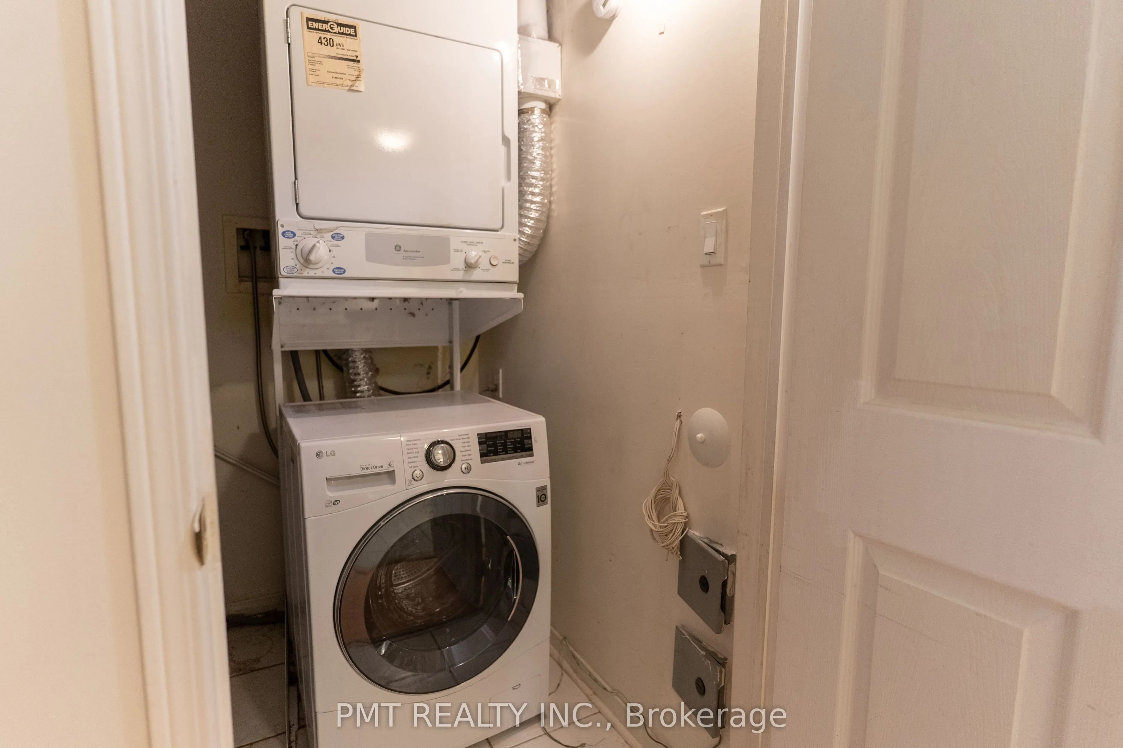 316 John Street, #126