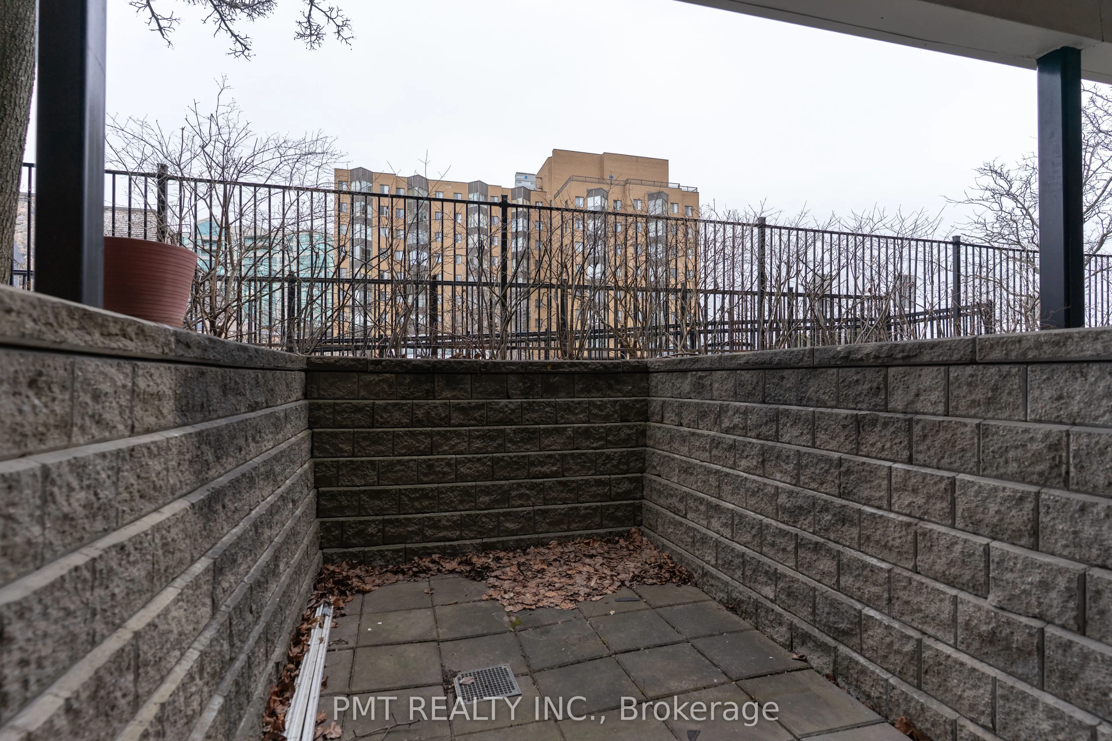 316 John Street, #126