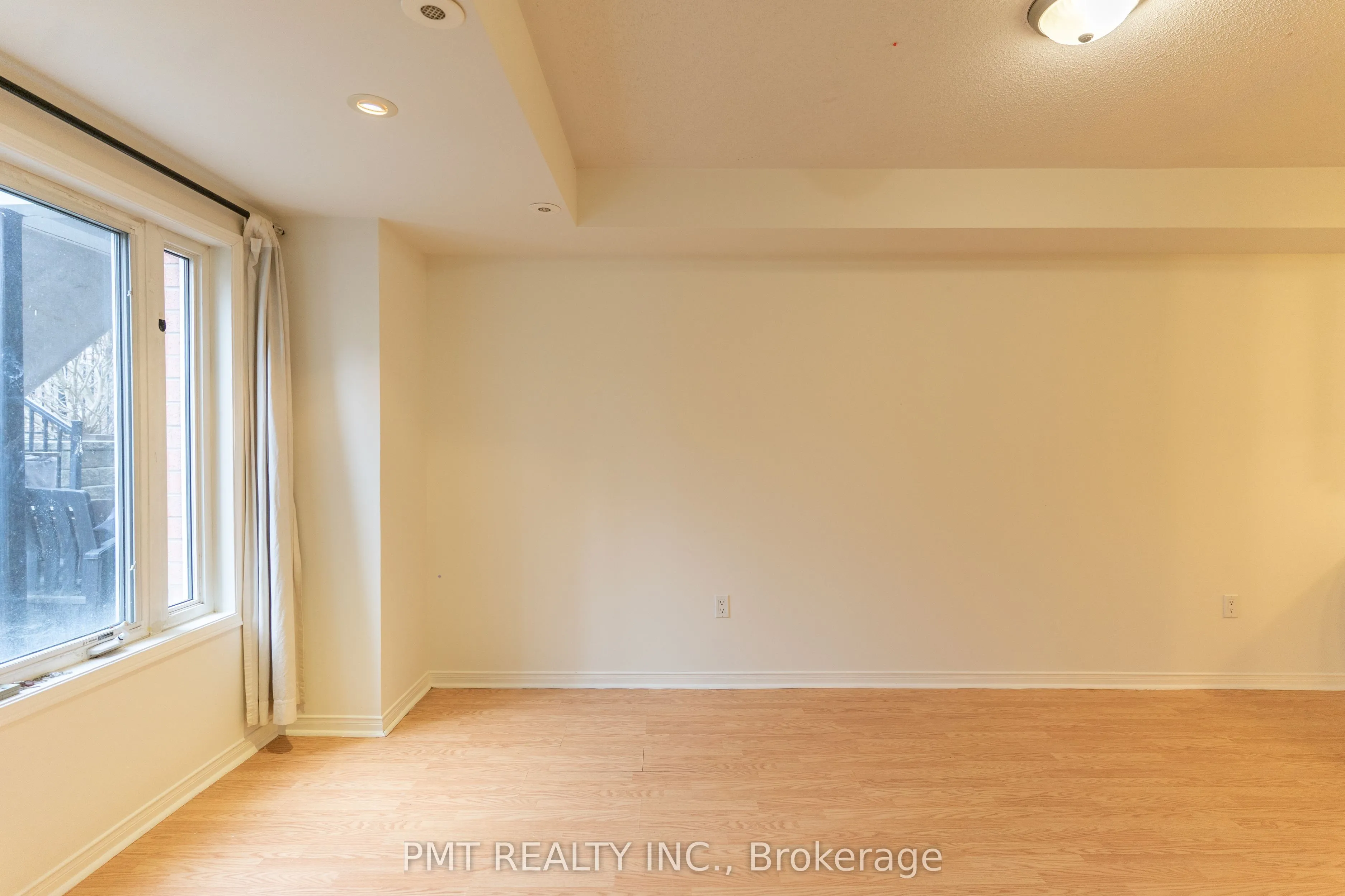 316 John Street, #126