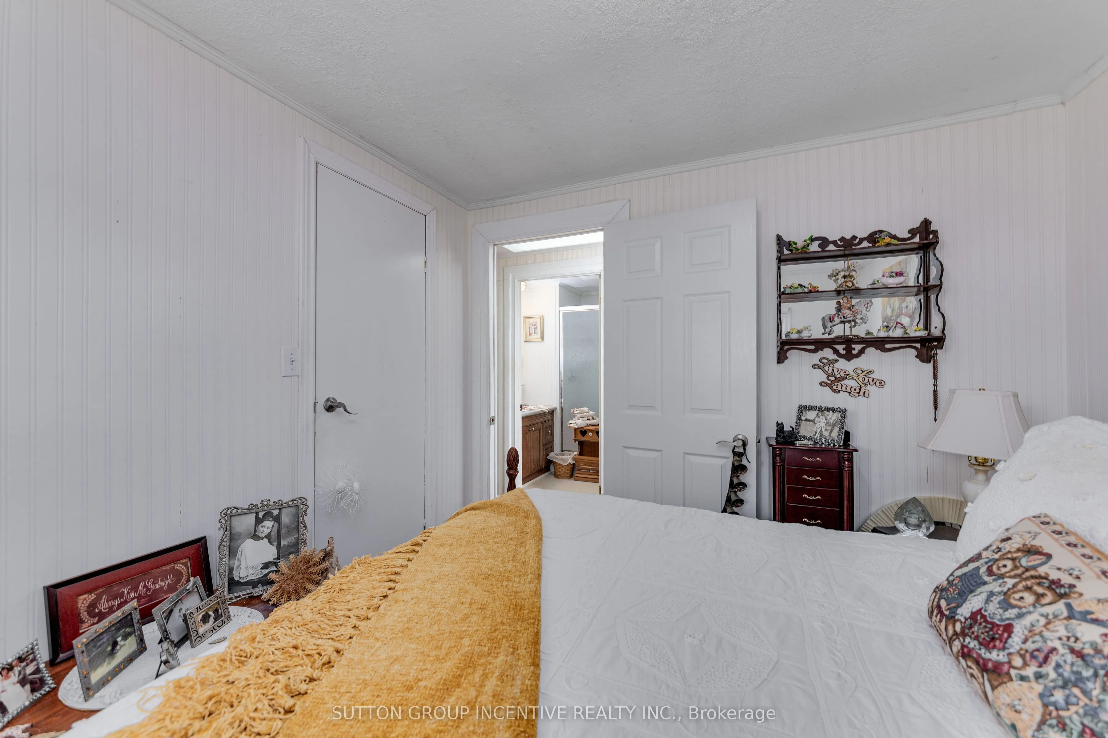 17 Weeping Willow Drive