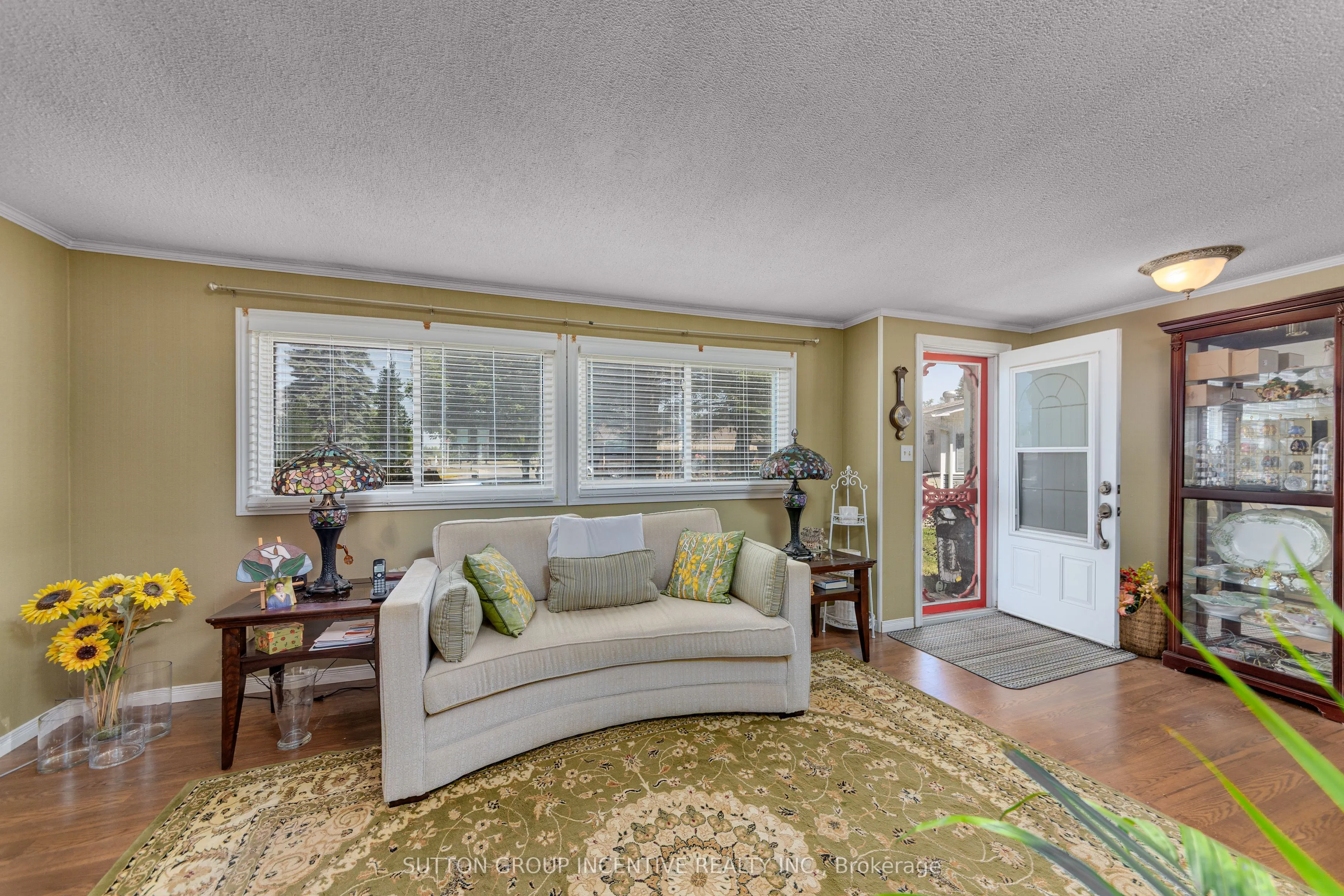 17 Weeping Willow Drive