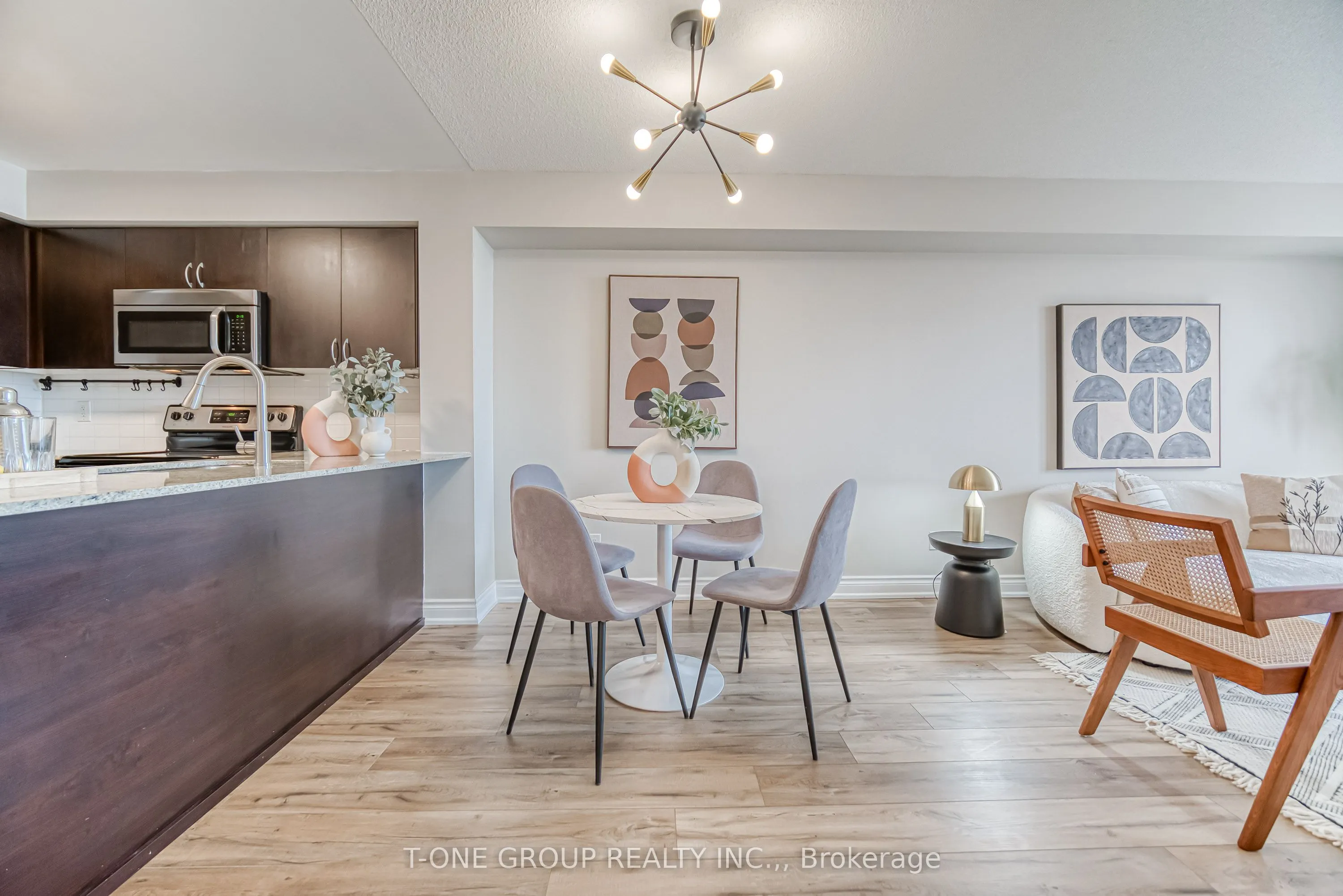 75 King William Crescent, #909
