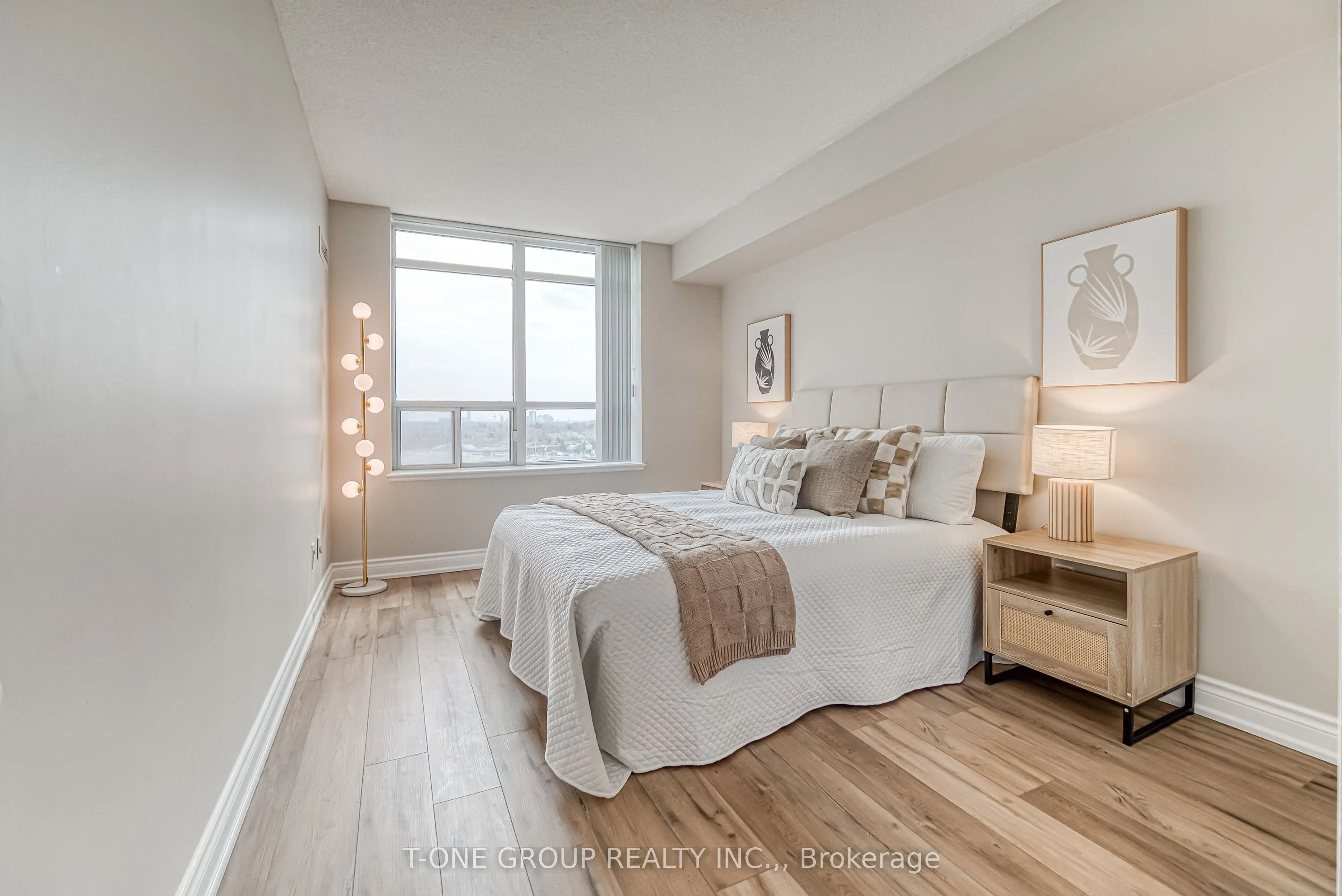 75 King William Crescent, #909