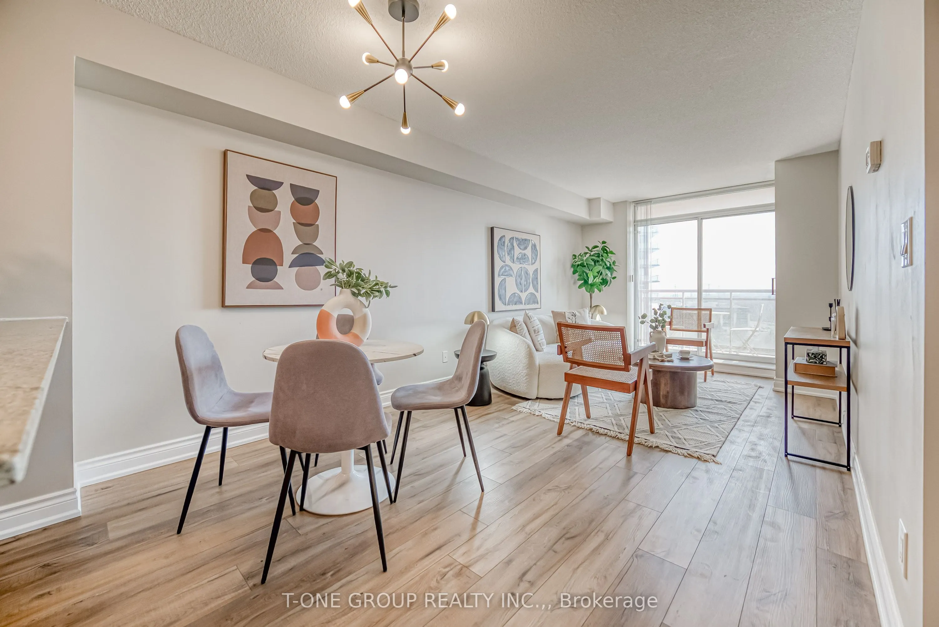75 King William Crescent, #909