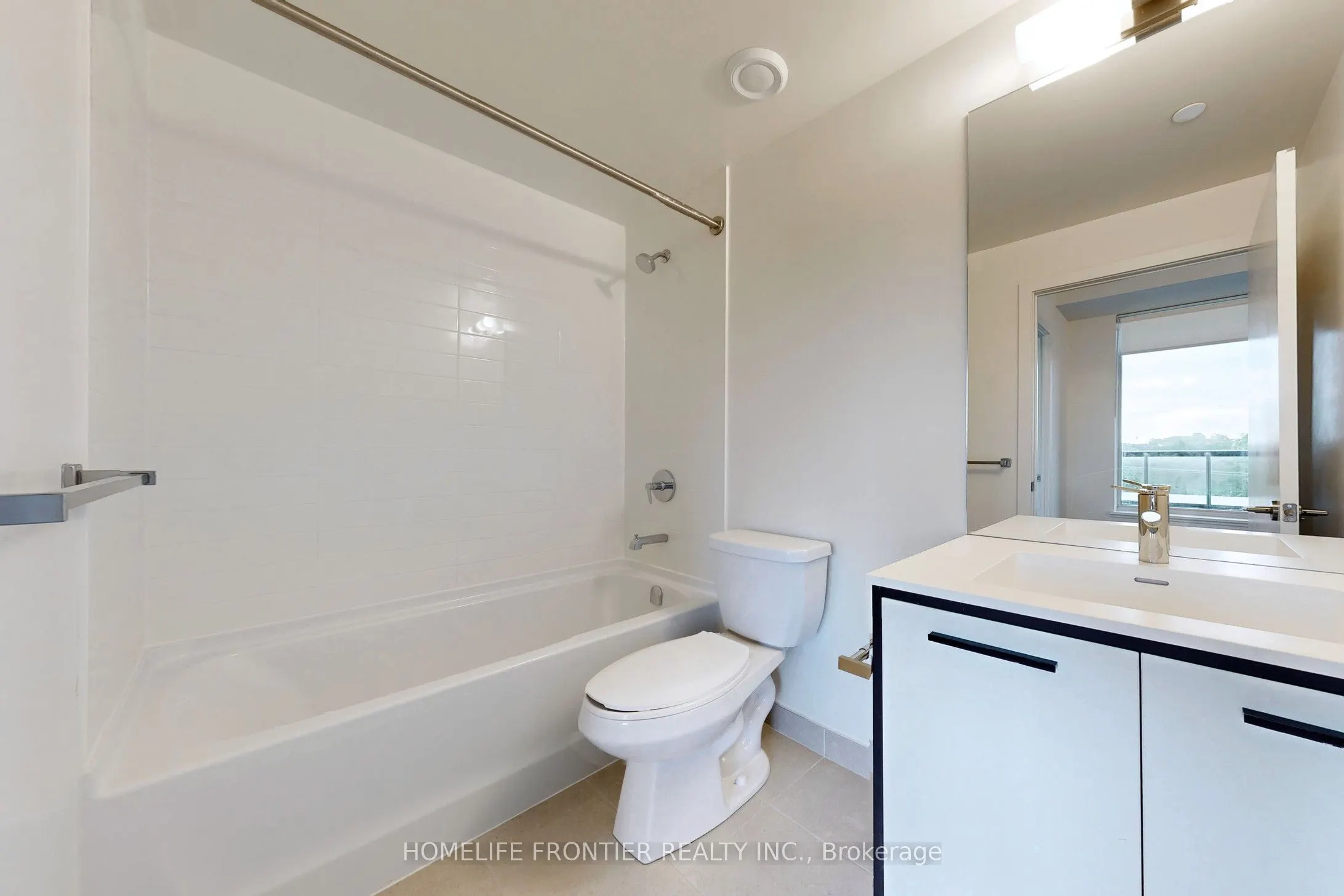 185 Deerfield Road, #220