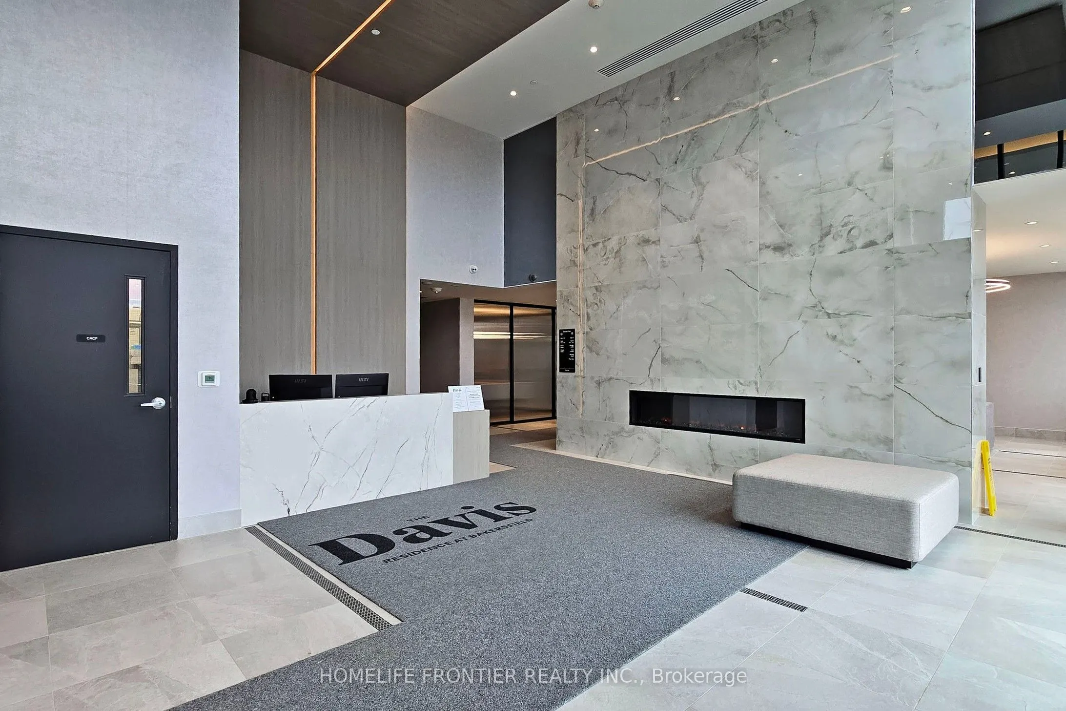 185 Deerfield Road, #220