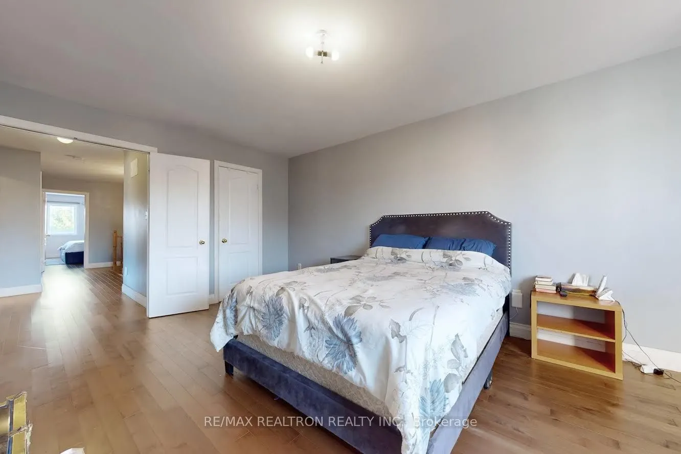 4 Kalmar Crescent