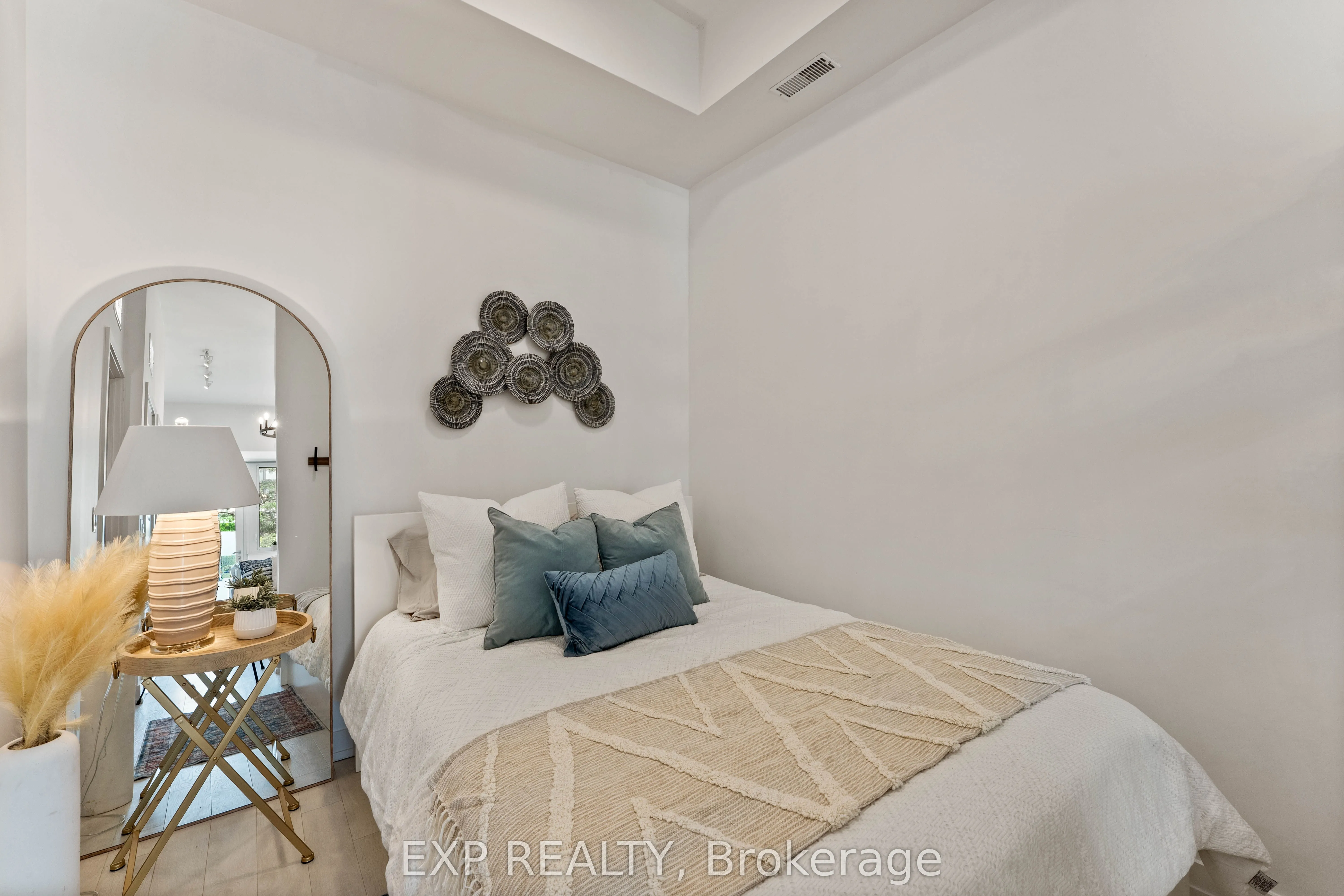 247 Broward Way, #31