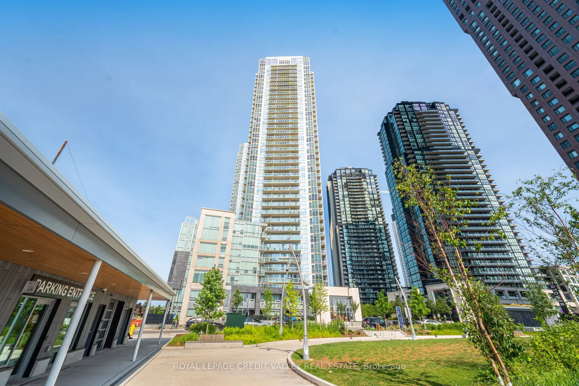 2908 Highway 7 Road, #211