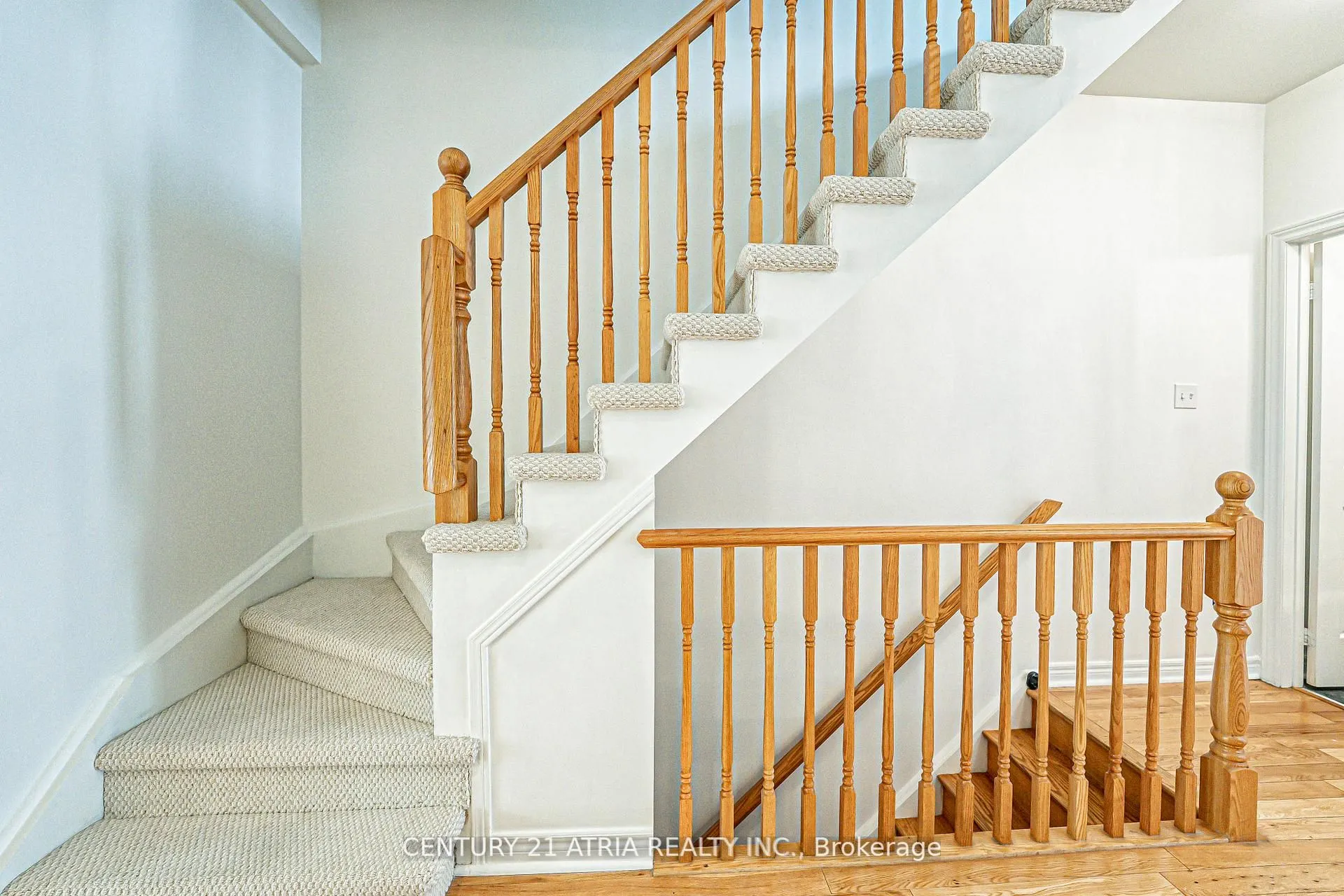 23 Observatory Lane, #91