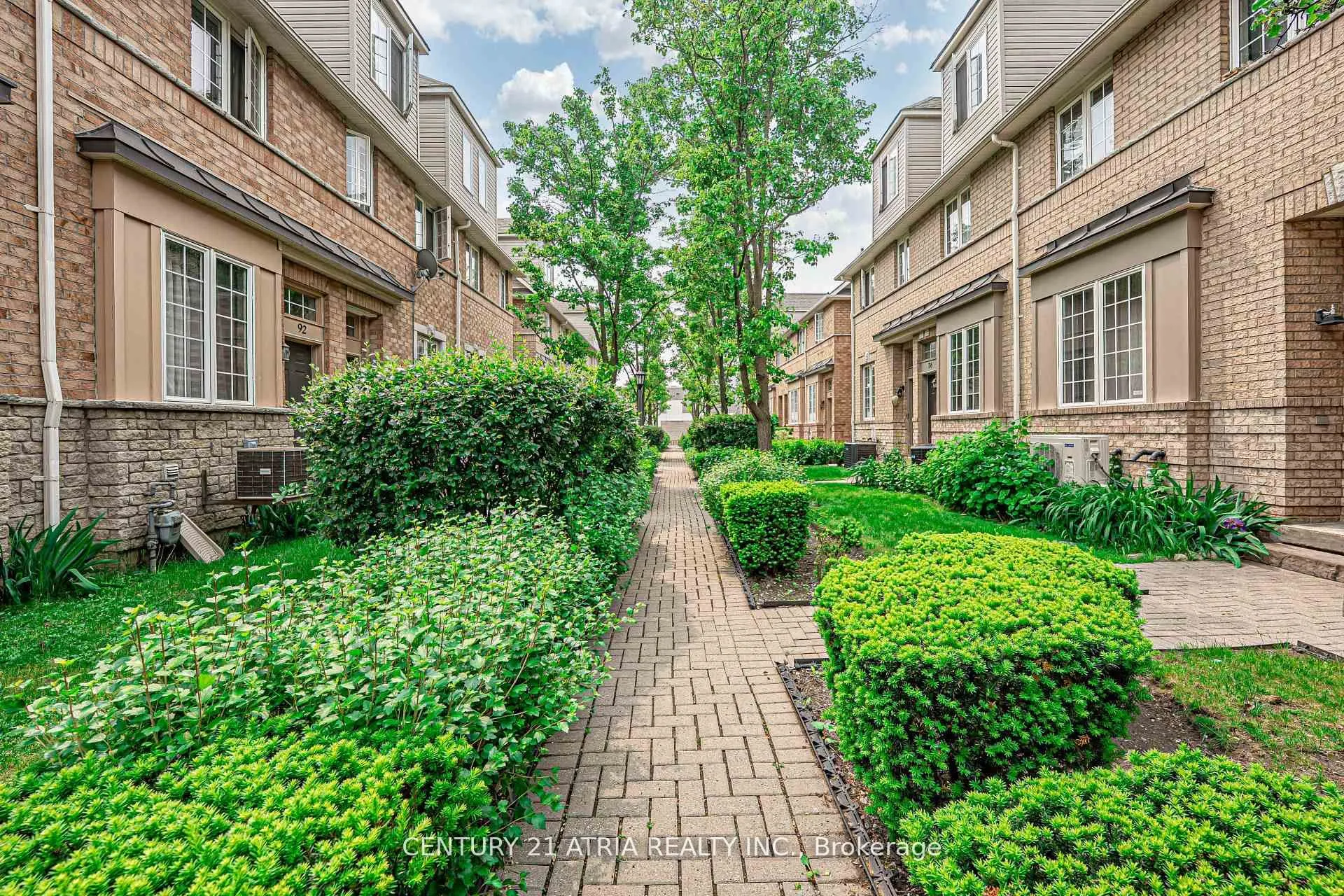 23 Observatory Lane, #91