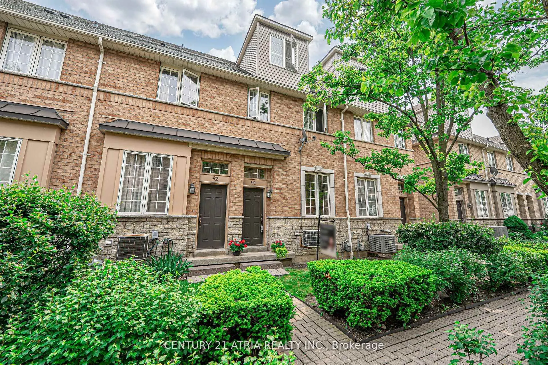 23 Observatory Lane, #91