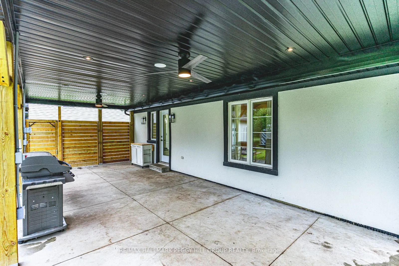 1011 Gilmore Avenue