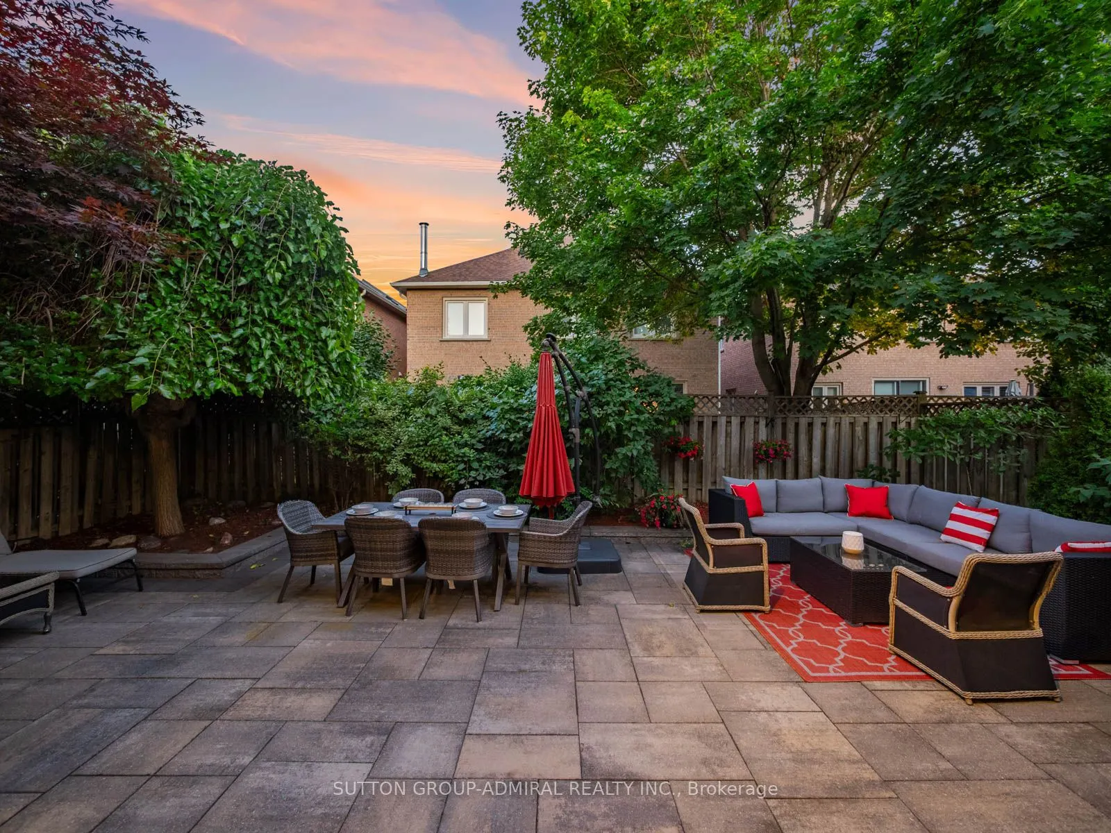 88 Ventura Way