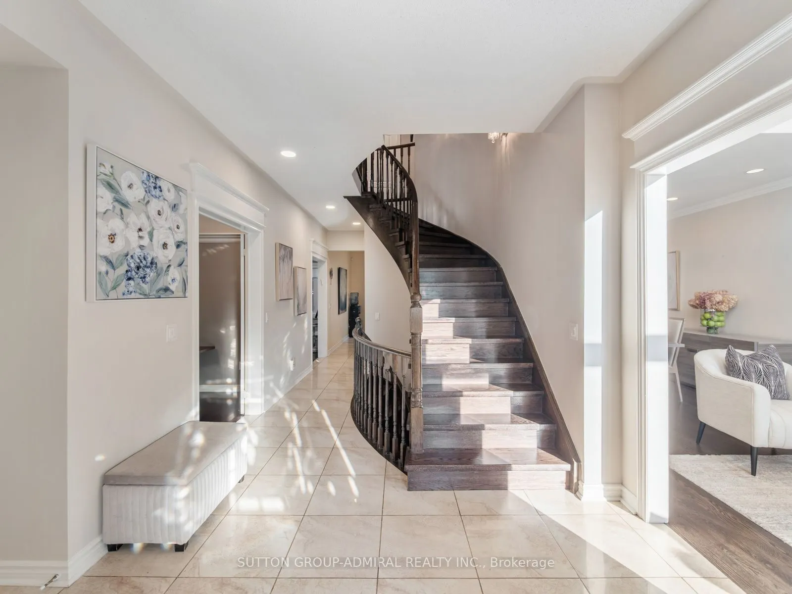 88 Ventura Way