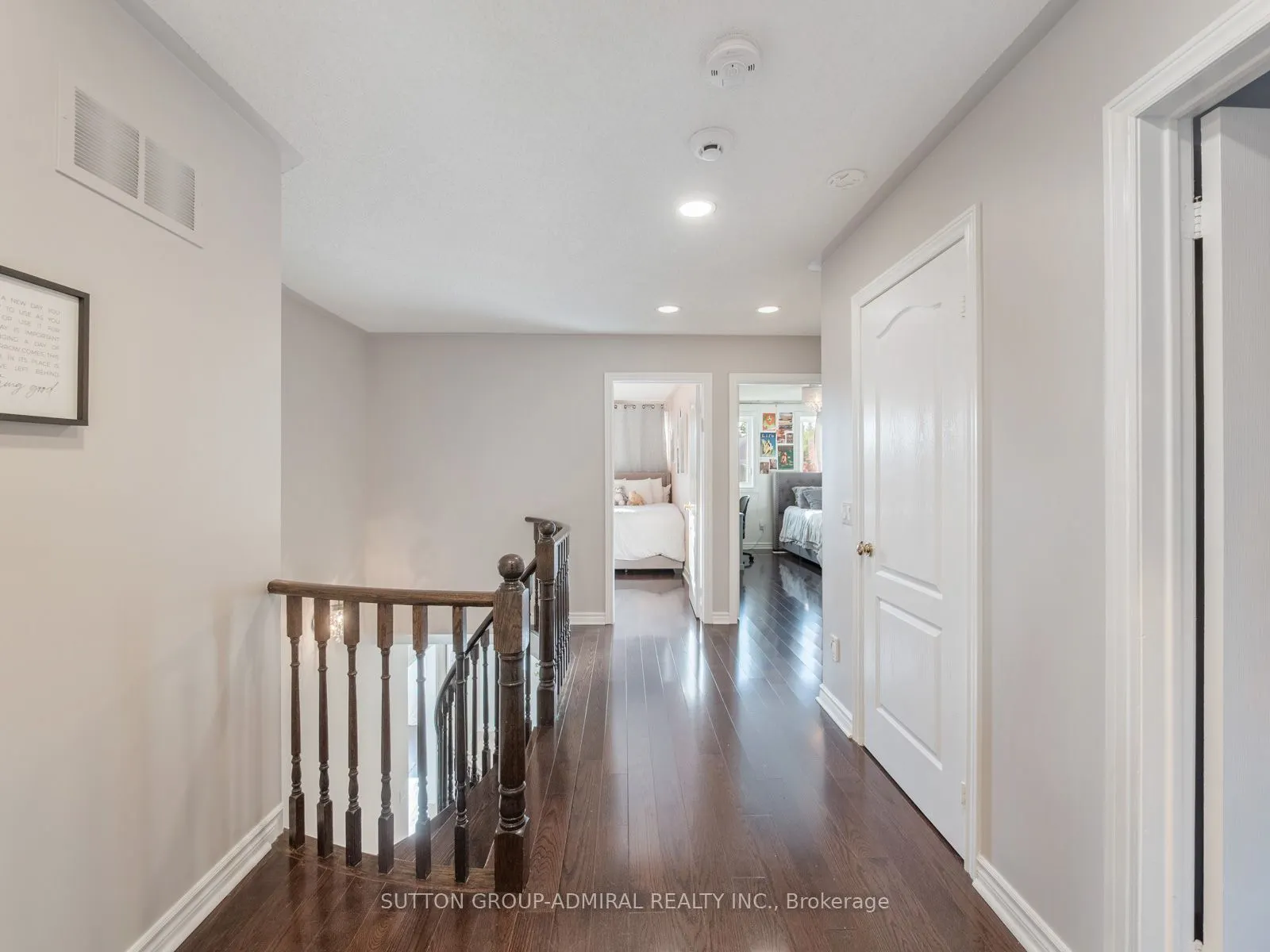 88 Ventura Way