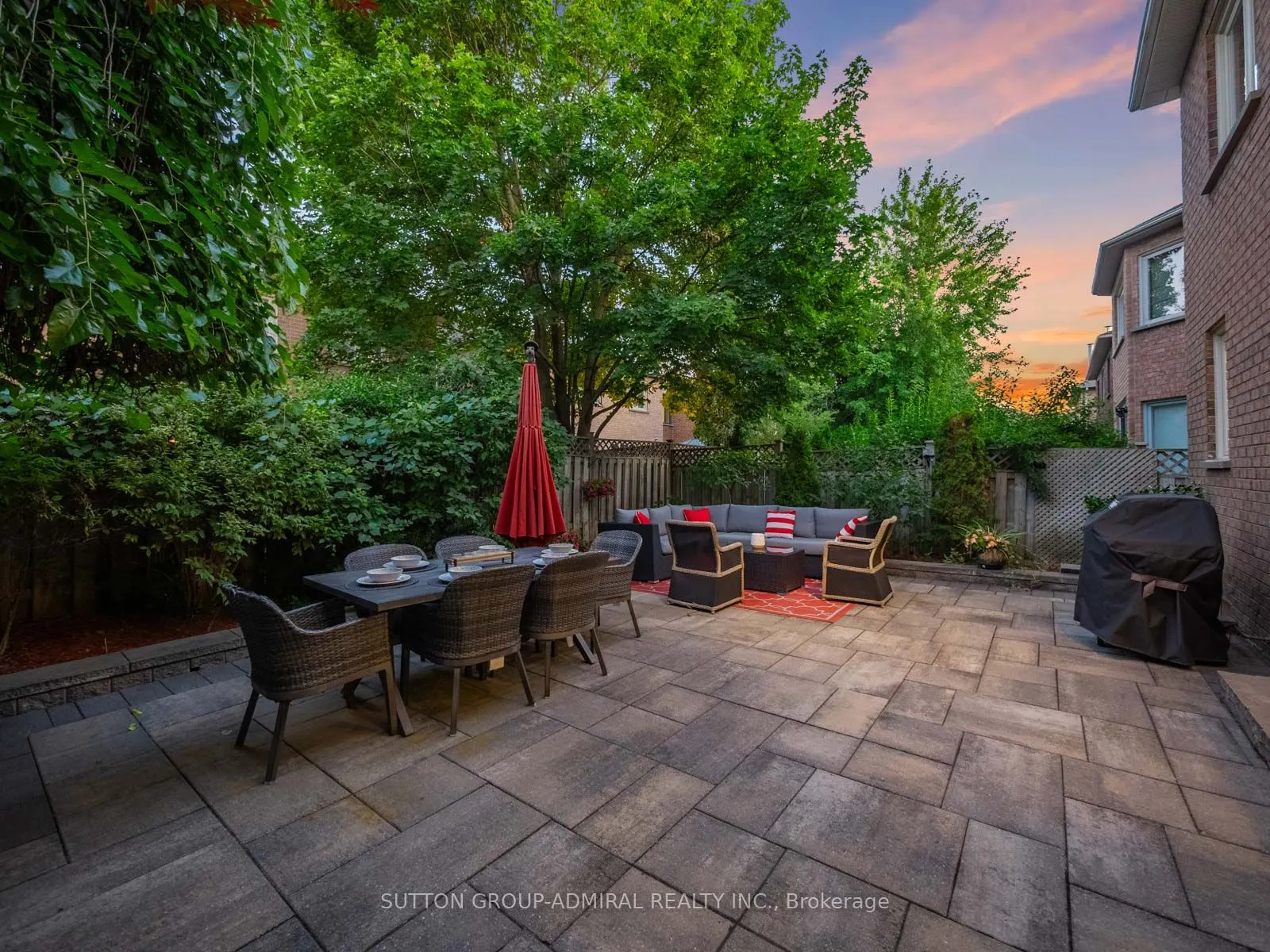 88 Ventura Way