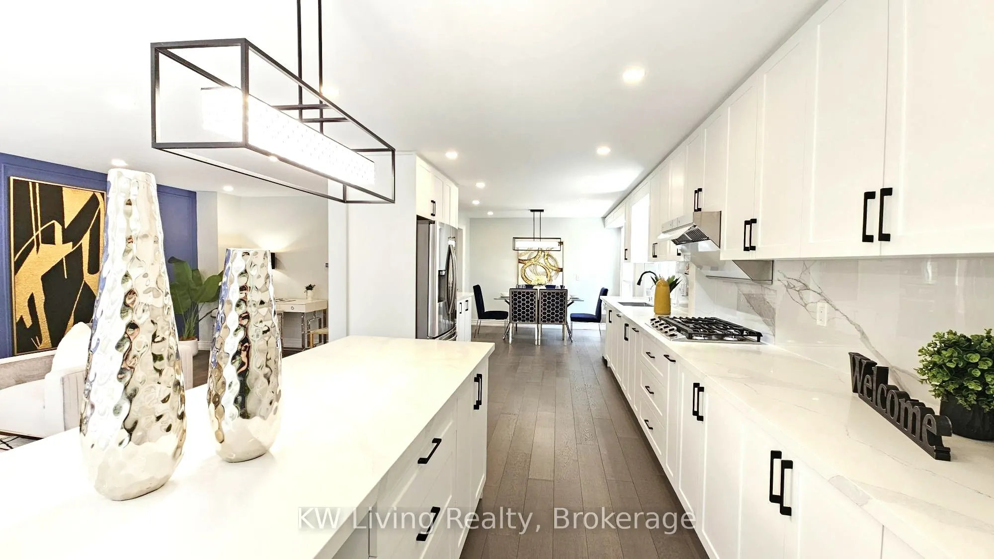 27 Sunbird Boulevard
